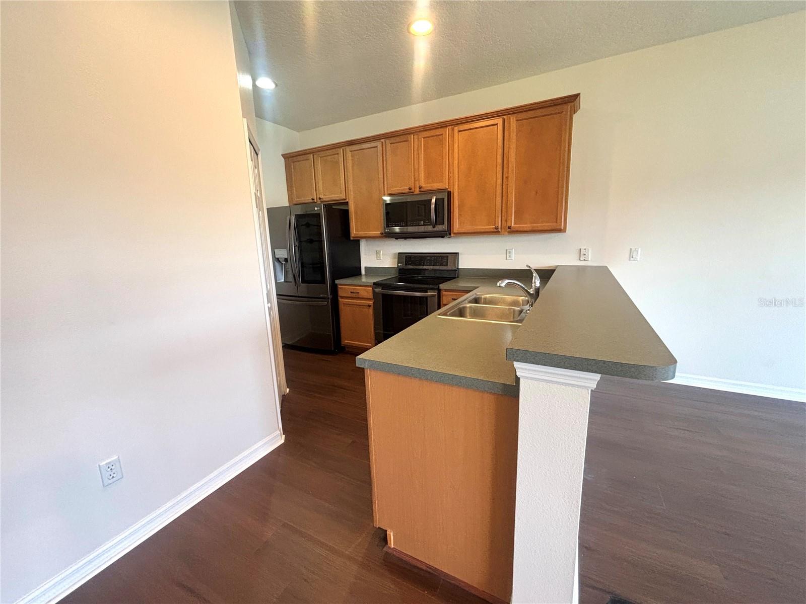 WENTWORTH - Residential Lease