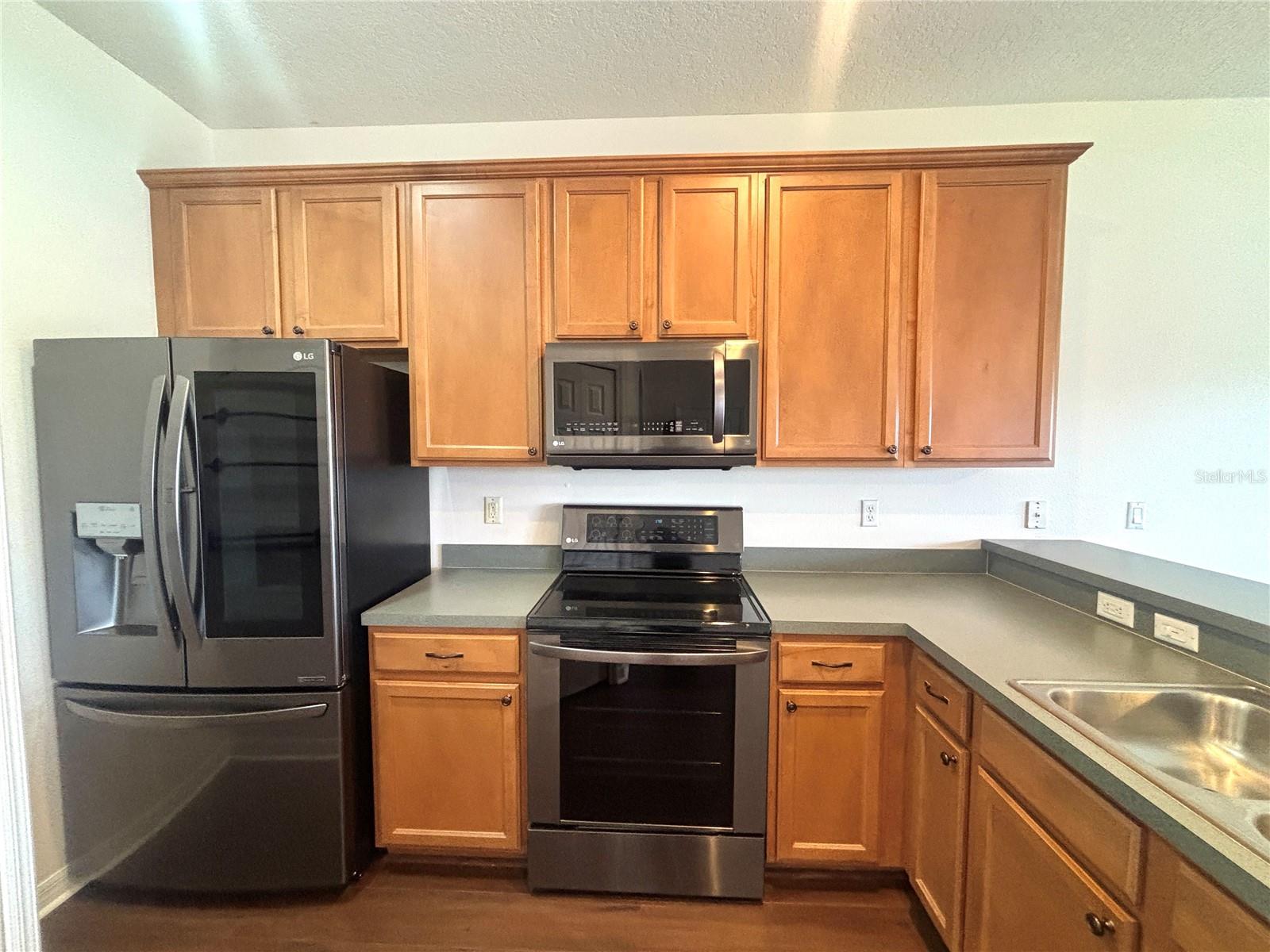 WENTWORTH - Residential Lease