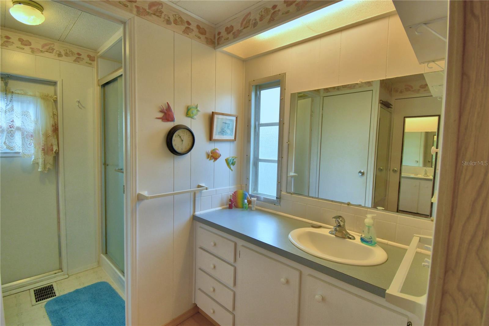 ARIANA SHORES MHP - Residential