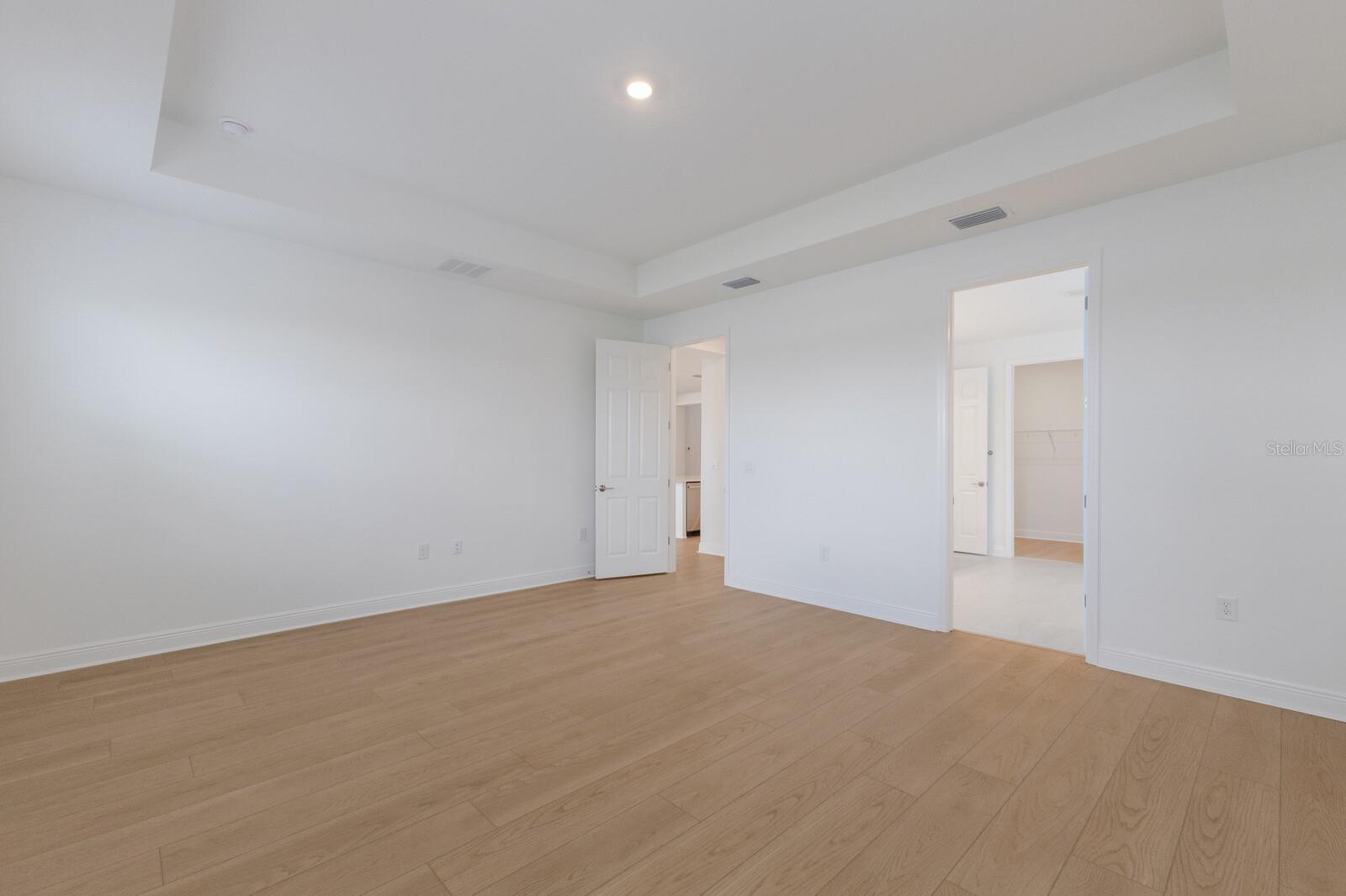 SWEETWATER - Residential Lease