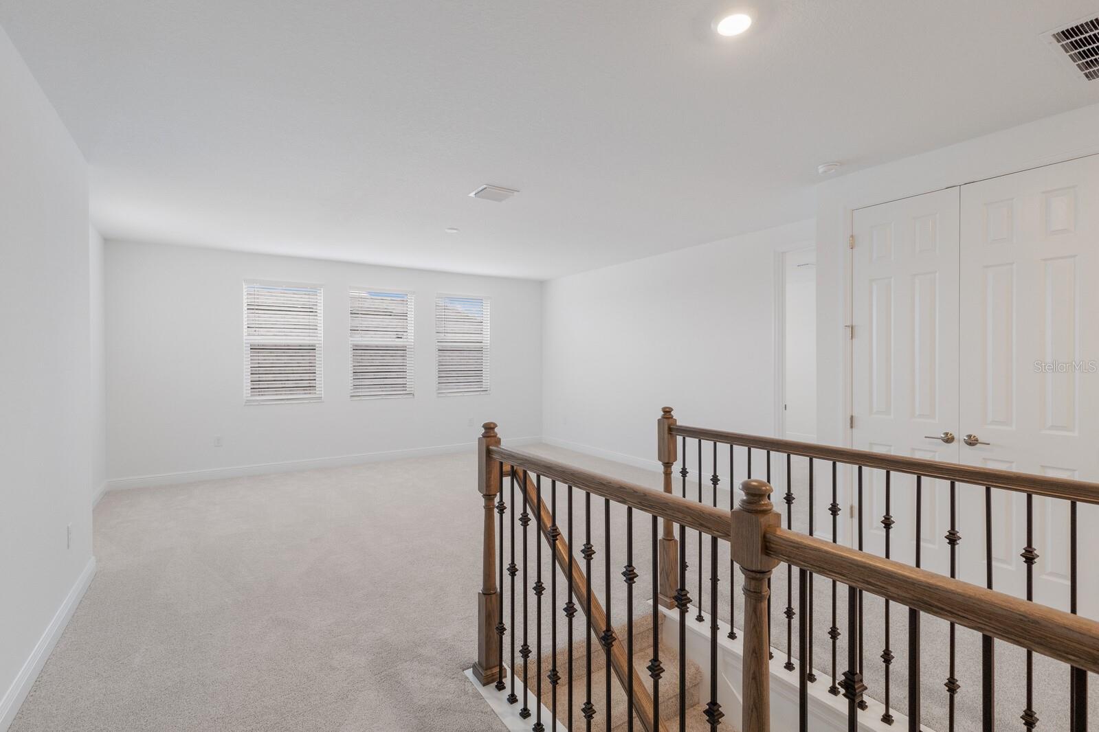 SWEETWATER - Residential Lease