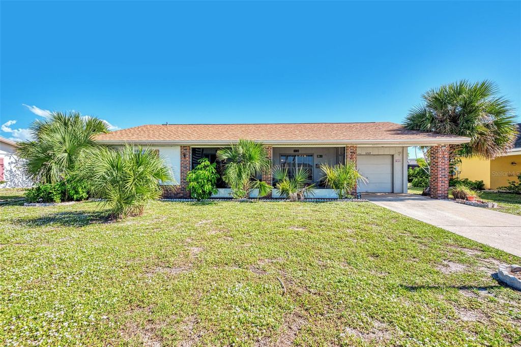 Photo of 6522 Coliseum Boulevard, Port Charlotte, FL 33981 (MLS # D6144766)