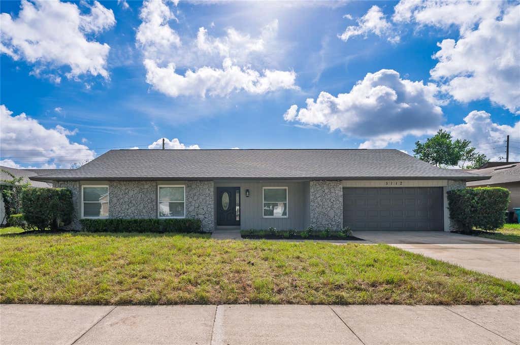 Photo of 5112 Jeannine Court, Orlando, FL 32807 (MLS # O6433290)