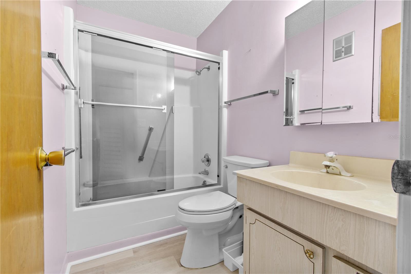 FIVE TOWNS OF ST PETE - Residential