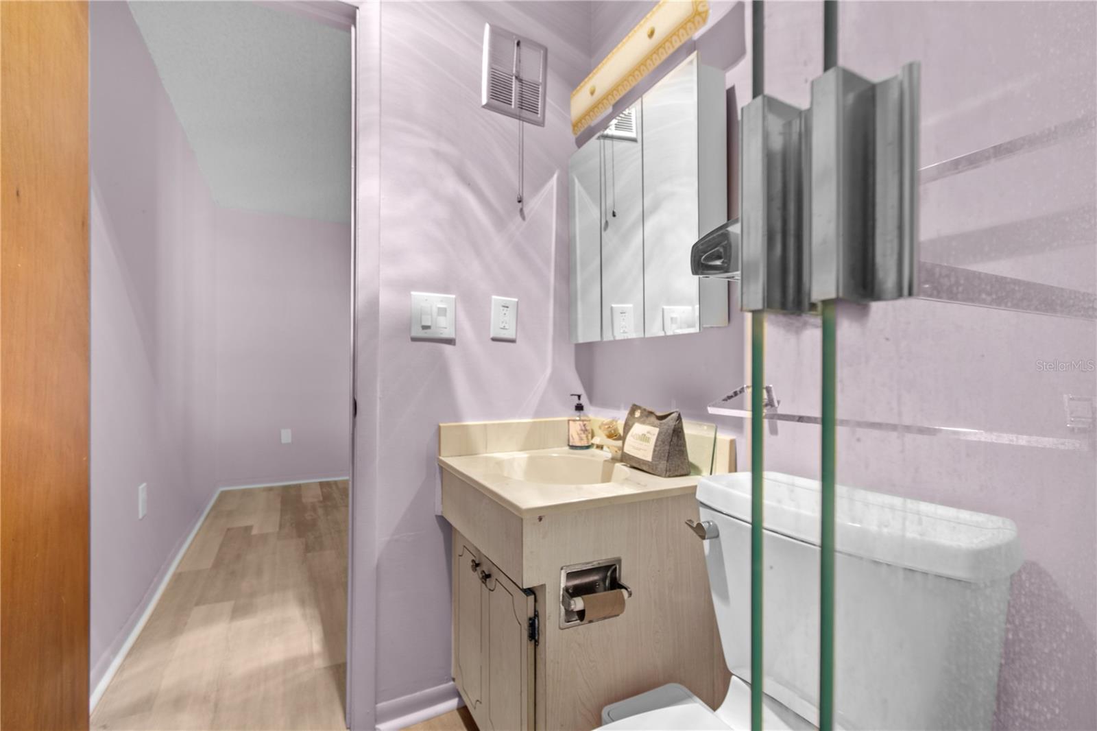 FIVE TOWNS OF ST PETE - Residential