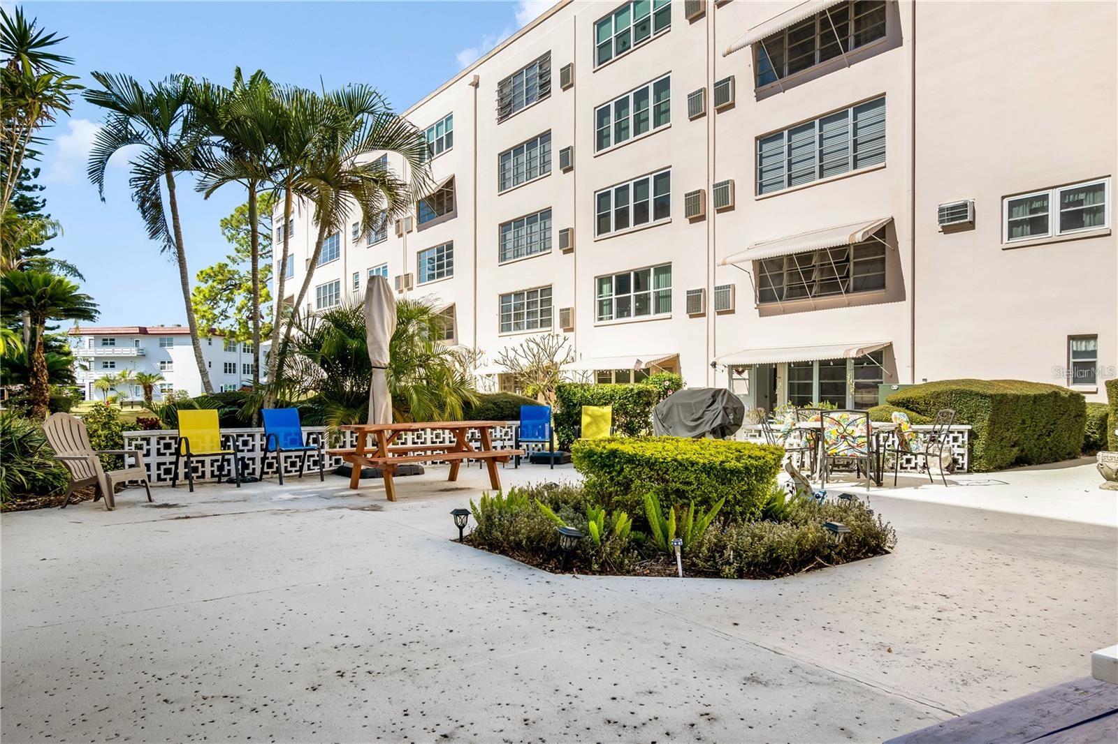 FIVE TOWNS OF ST PETE - Residential