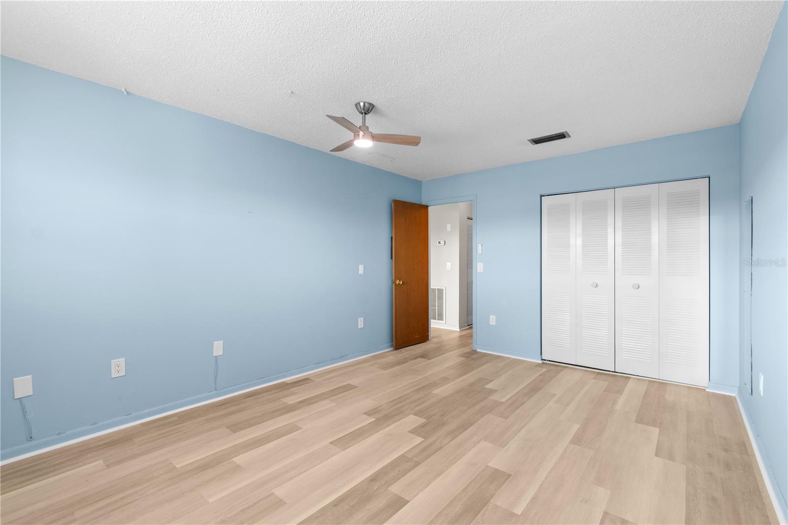 FIVE TOWNS OF ST PETE - Residential