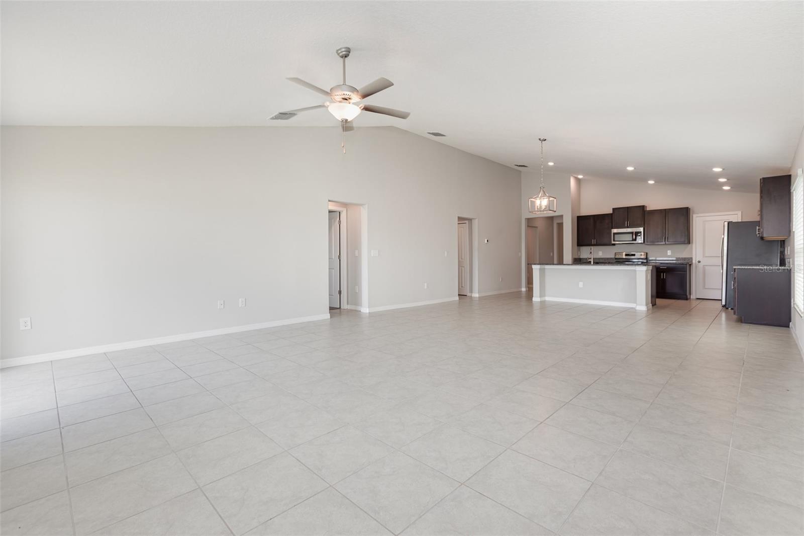 13581 WILLOW BLUESTAR LOOP