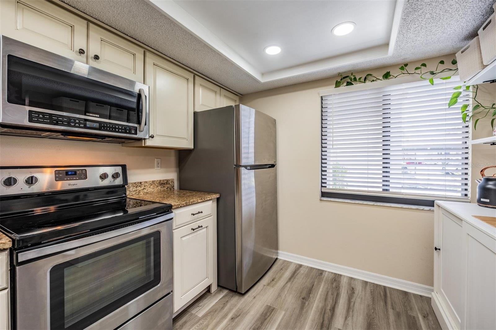 EAST LAKE WOODLANDS CONDO - Residential