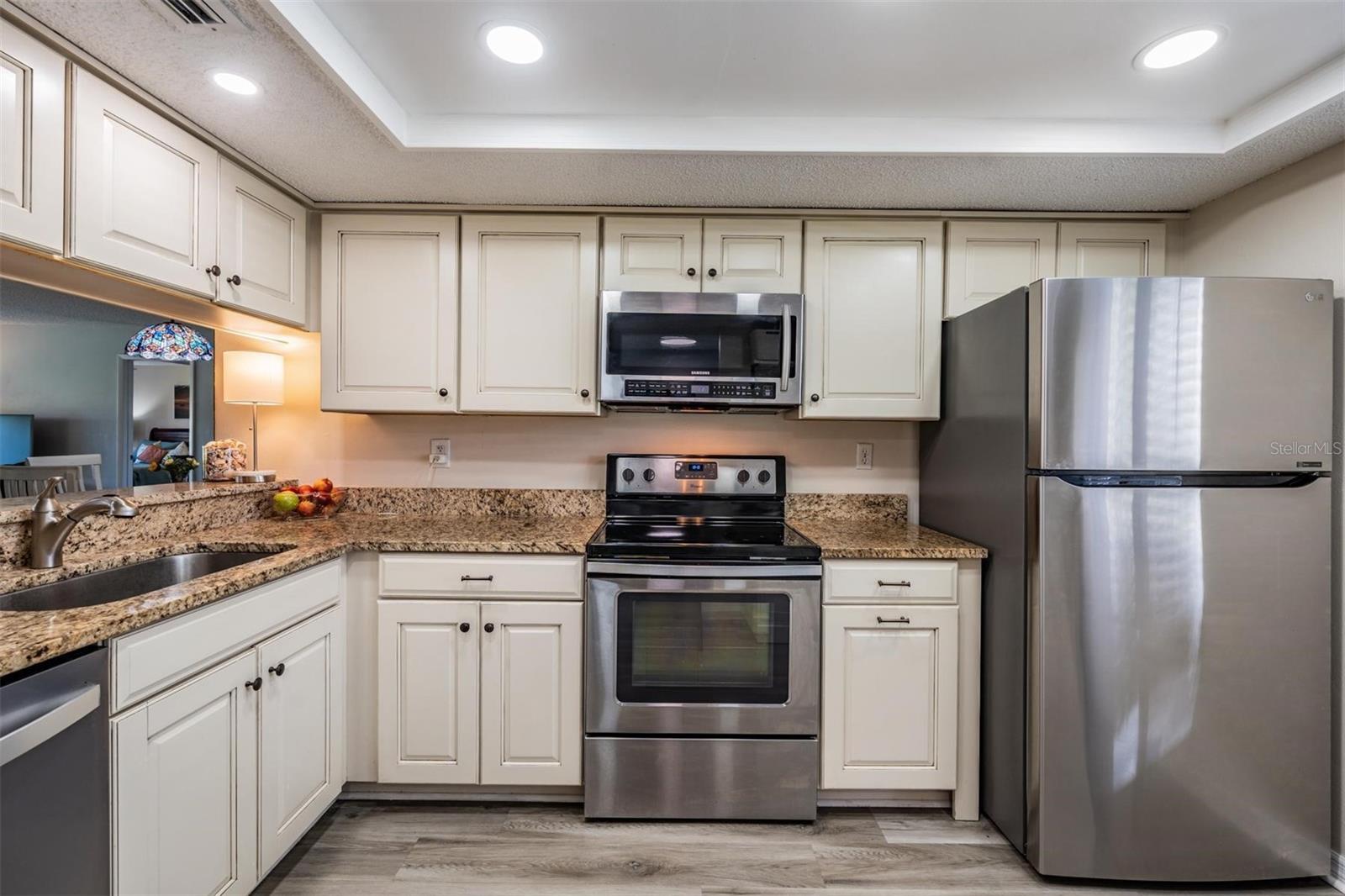 EAST LAKE WOODLANDS CONDO - Residential
