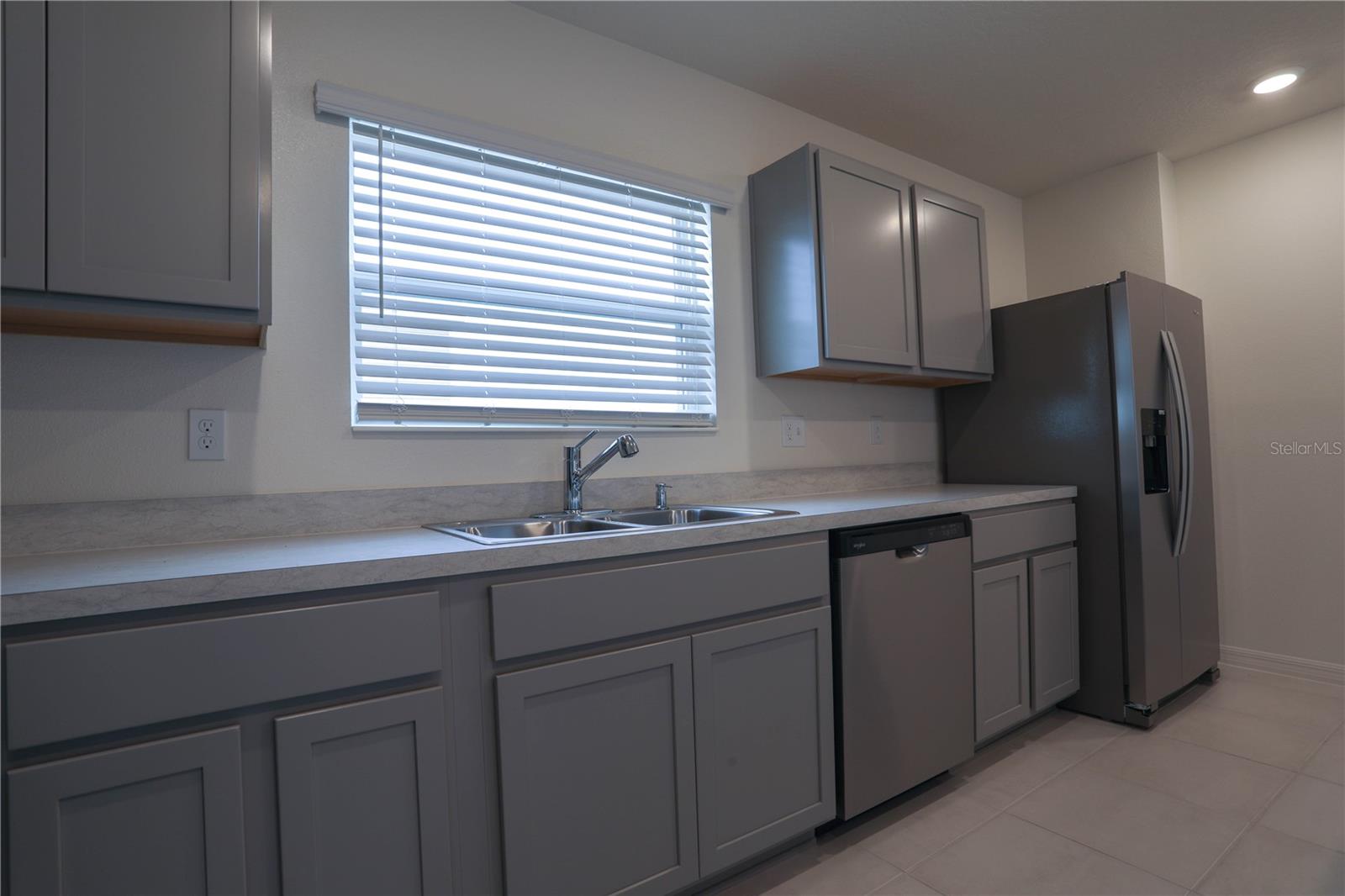 CEDAR XINGS PH 1 - Residential Lease