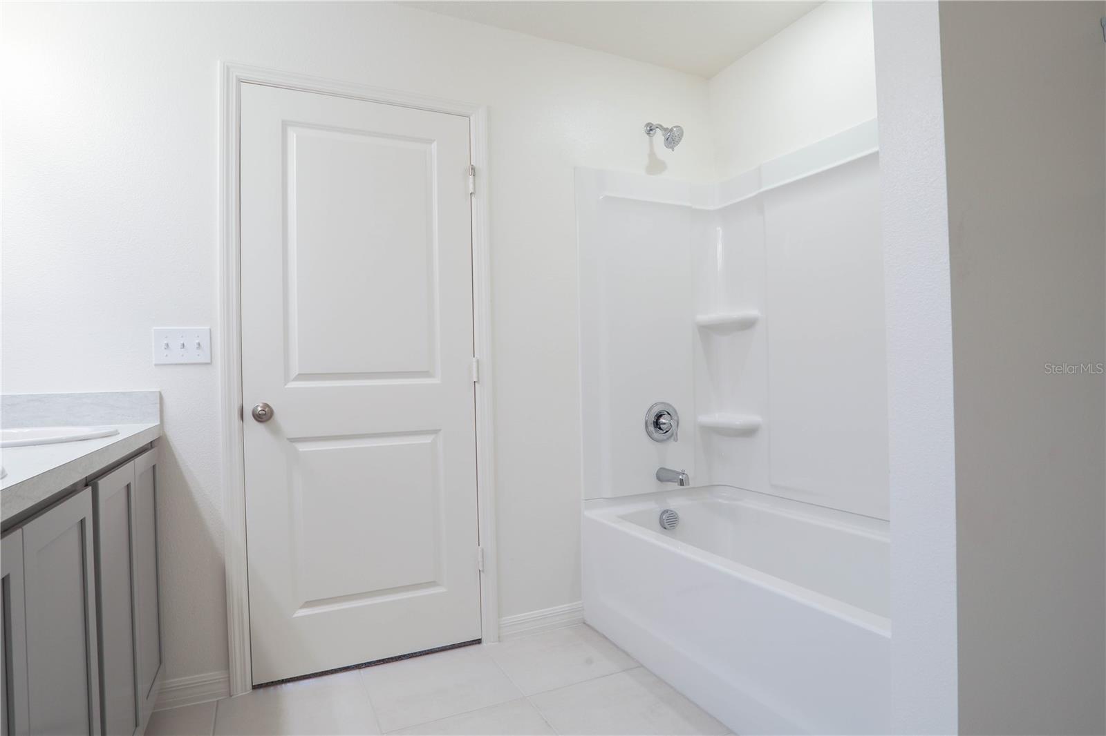 CEDAR XINGS PH 1 - Residential Lease