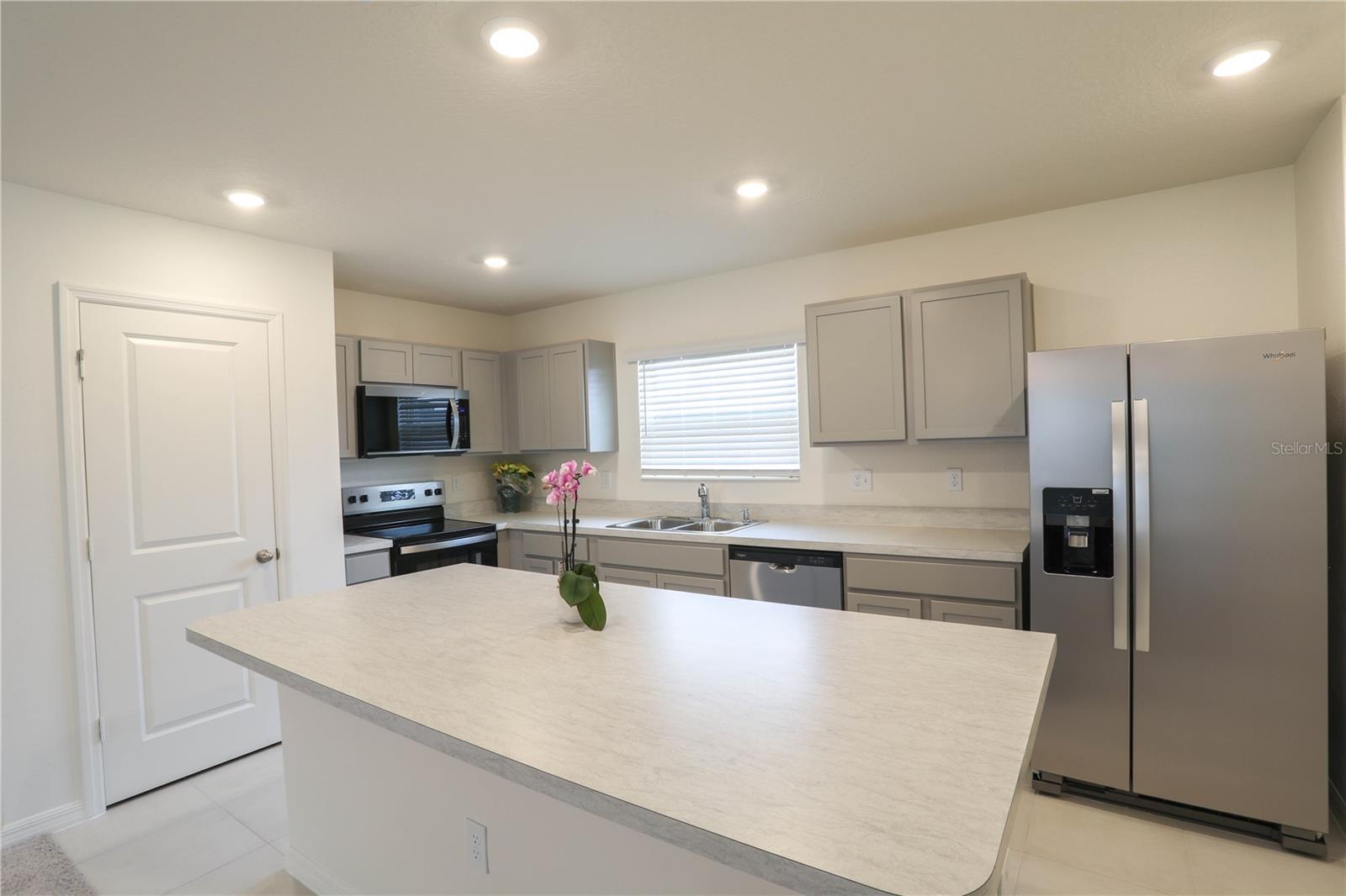 CEDAR XINGS PH 1 - Residential Lease