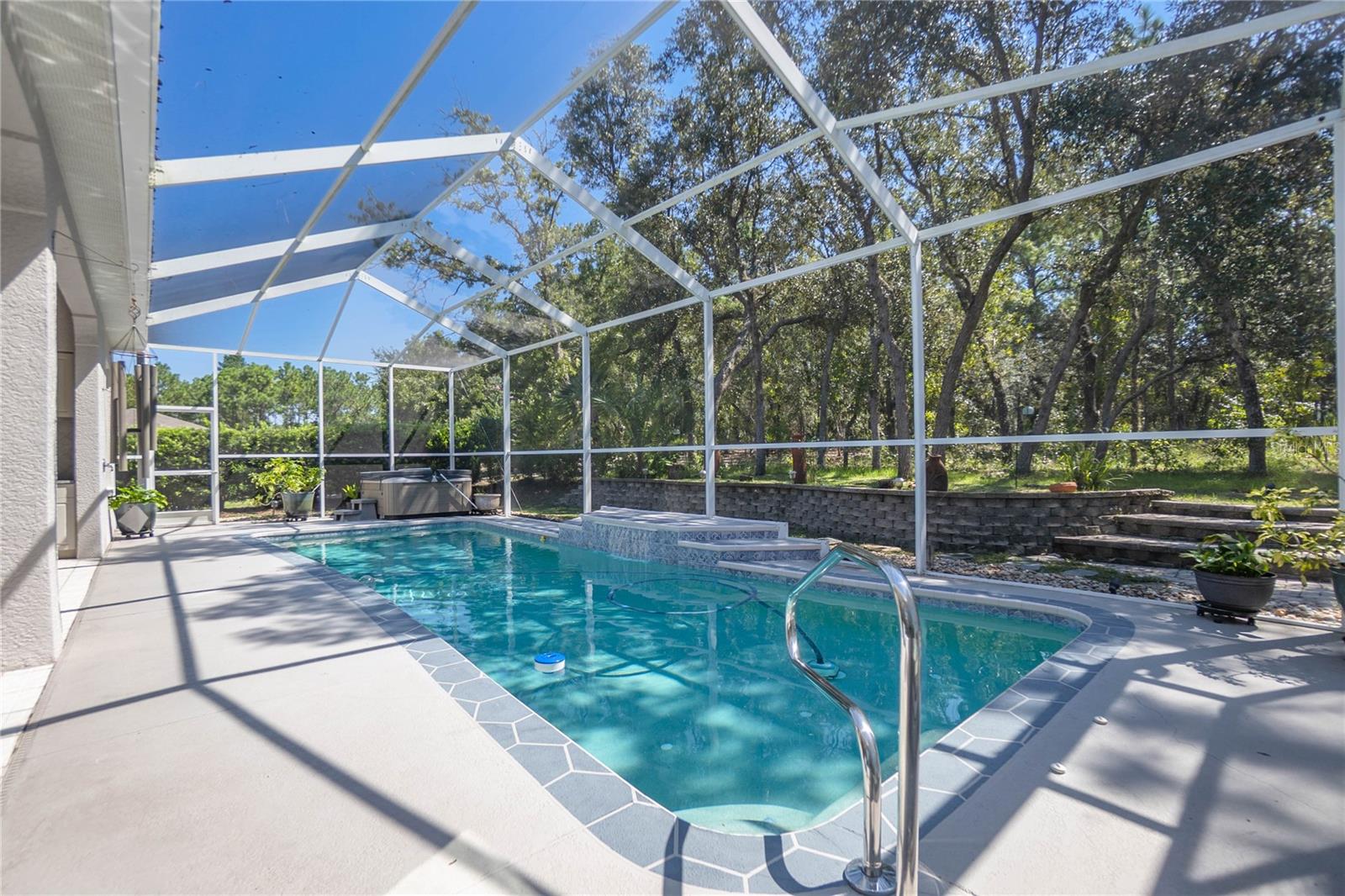 124 CORKWOOD BOULEVARD