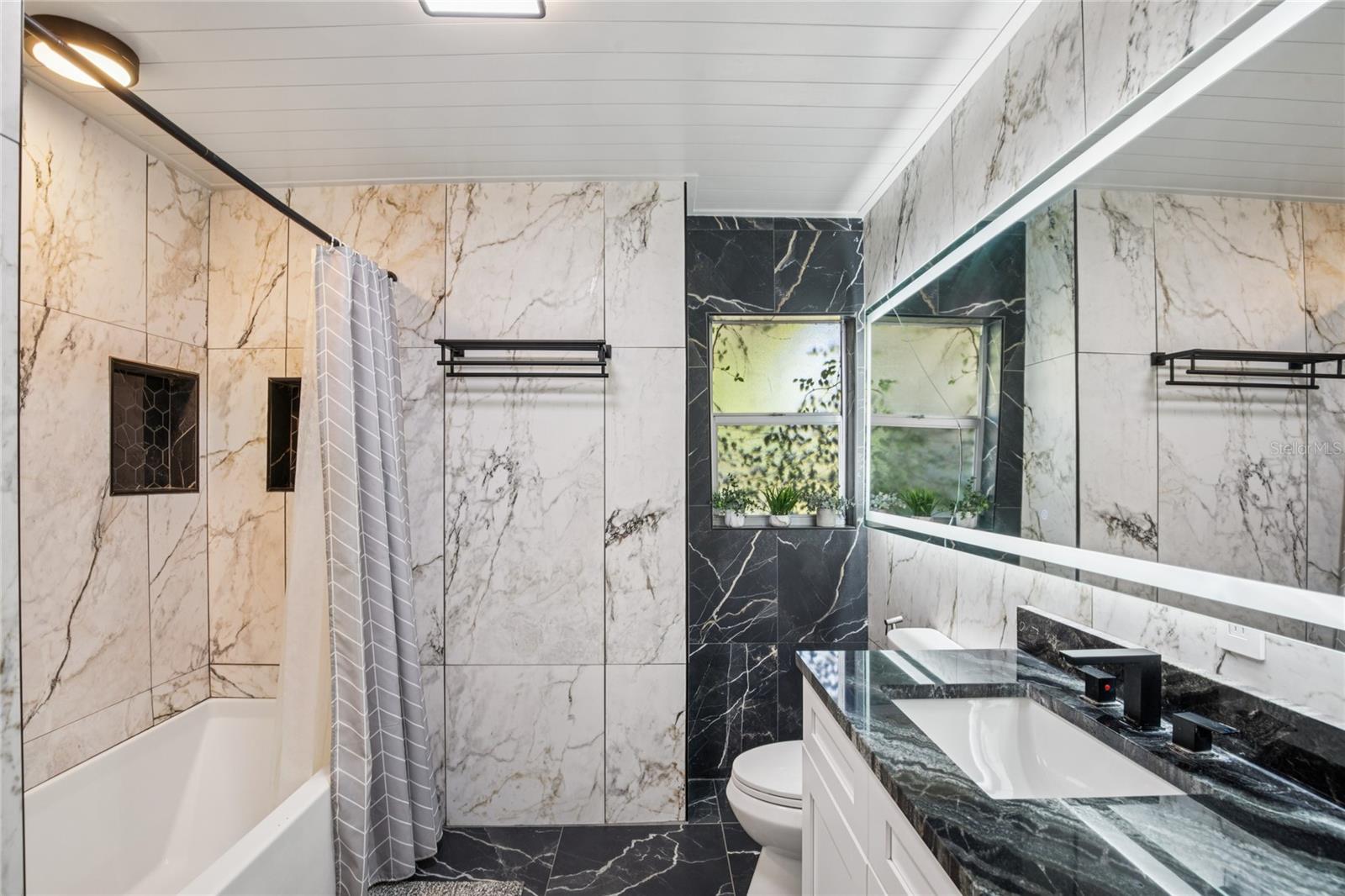 OAK ACRES - Residential