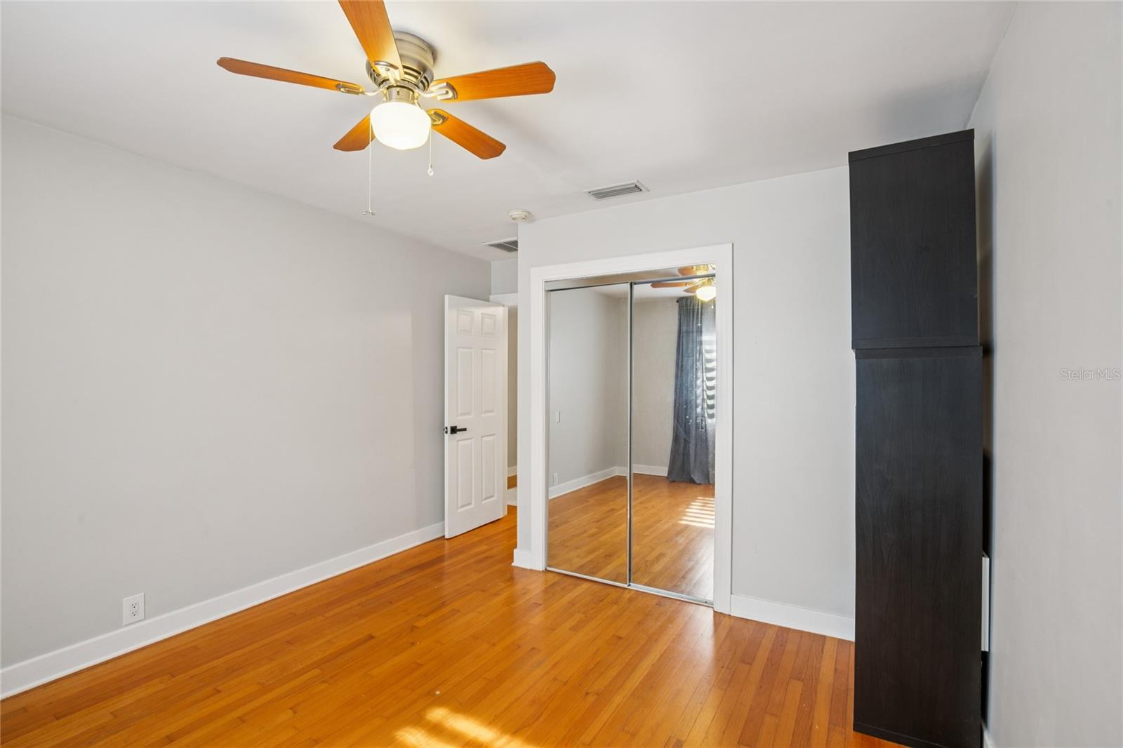 OAK ACRES - Residential