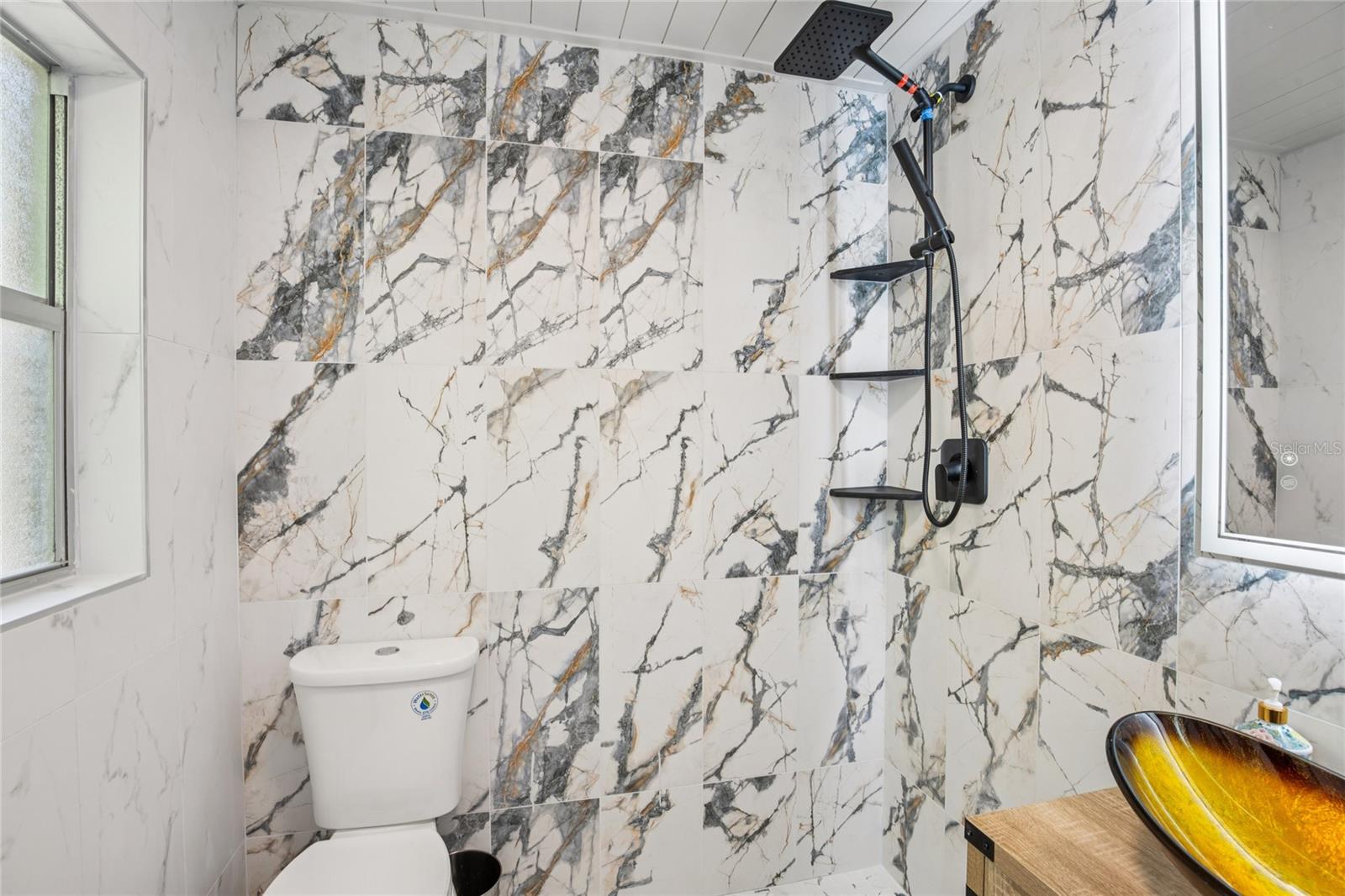 OAK ACRES - Residential