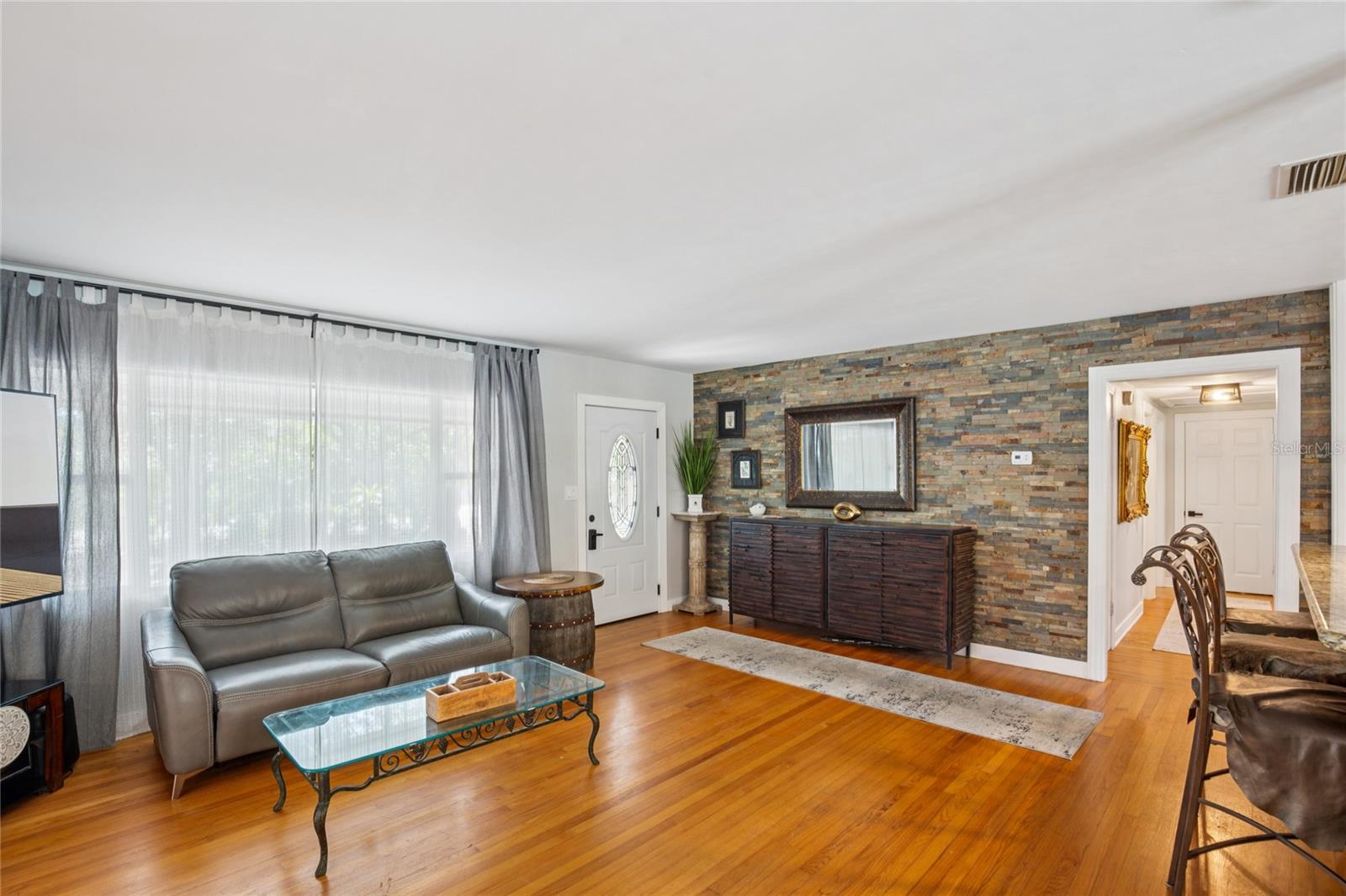 OAK ACRES - Residential