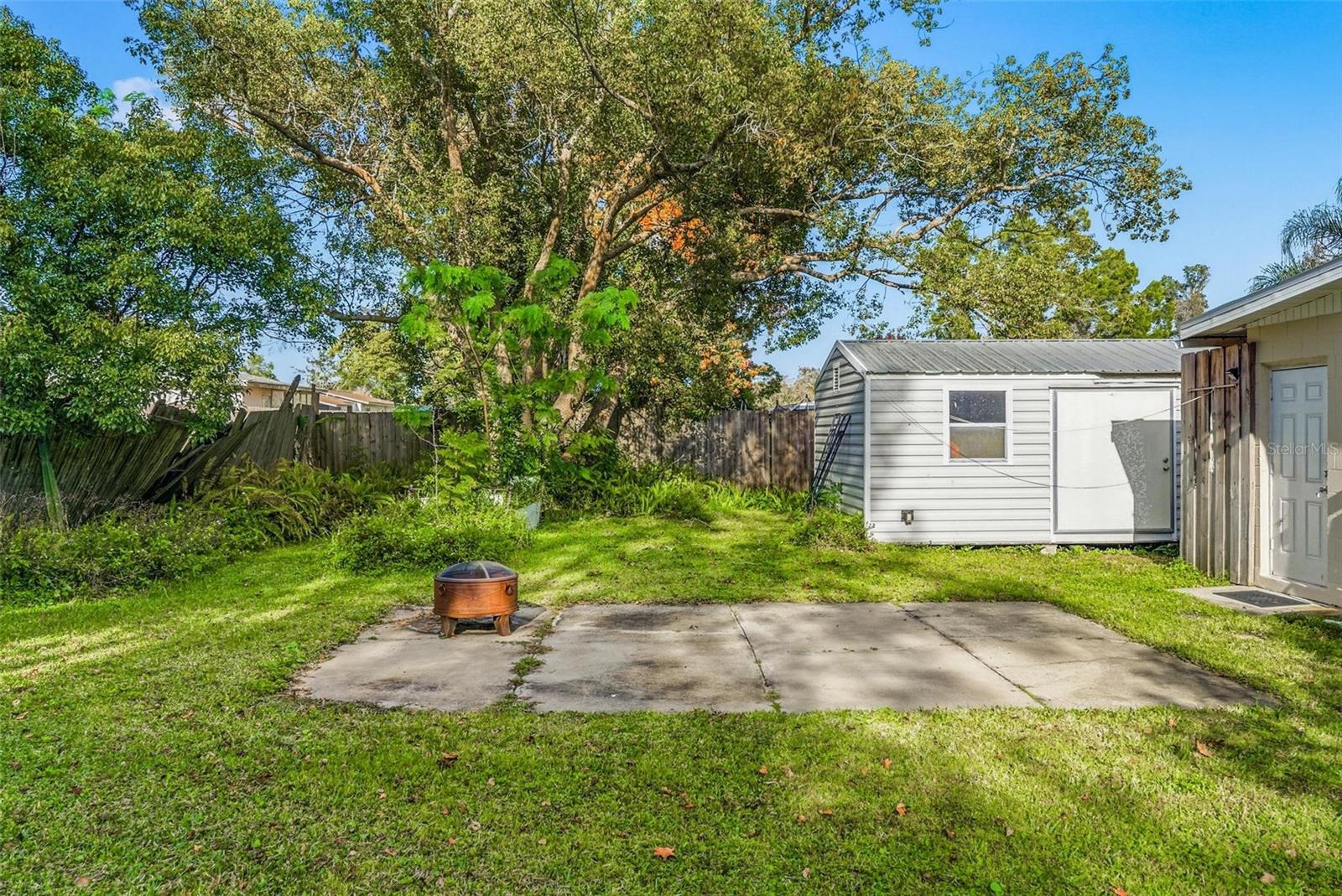 DELTONA LAKES B UN 55 - Residential