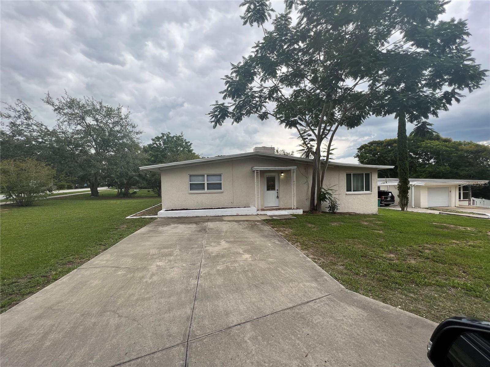 Come check out this cozy 2 bedroom, 1.5 bathroom home for lease at 1601 Lakeview Court in Eustis, FL 32726. This charming single-family house sits on a big corner lot with plenty of space to enjoy the outdoors. Whether you like gardening, playing outside, or just relaxing, the yard has room for it all.
Inside, the living room has a beautiful wood-burning fireplace, perfect for staying warm and cozy during cooler nights. The home has a simple layout that makes it easy to get around. There are two nice-sized bedrooms and one full bathroom, plus a half bath for extra convenience.
This home is in a quiet neighborhood but still close to schools, parks, and shopping. If you're looking for a place that feels like home and gives you space to breathe, this might be the one for you.
Schedule a tour today and see what 1601 Lakeview Court has to offer!