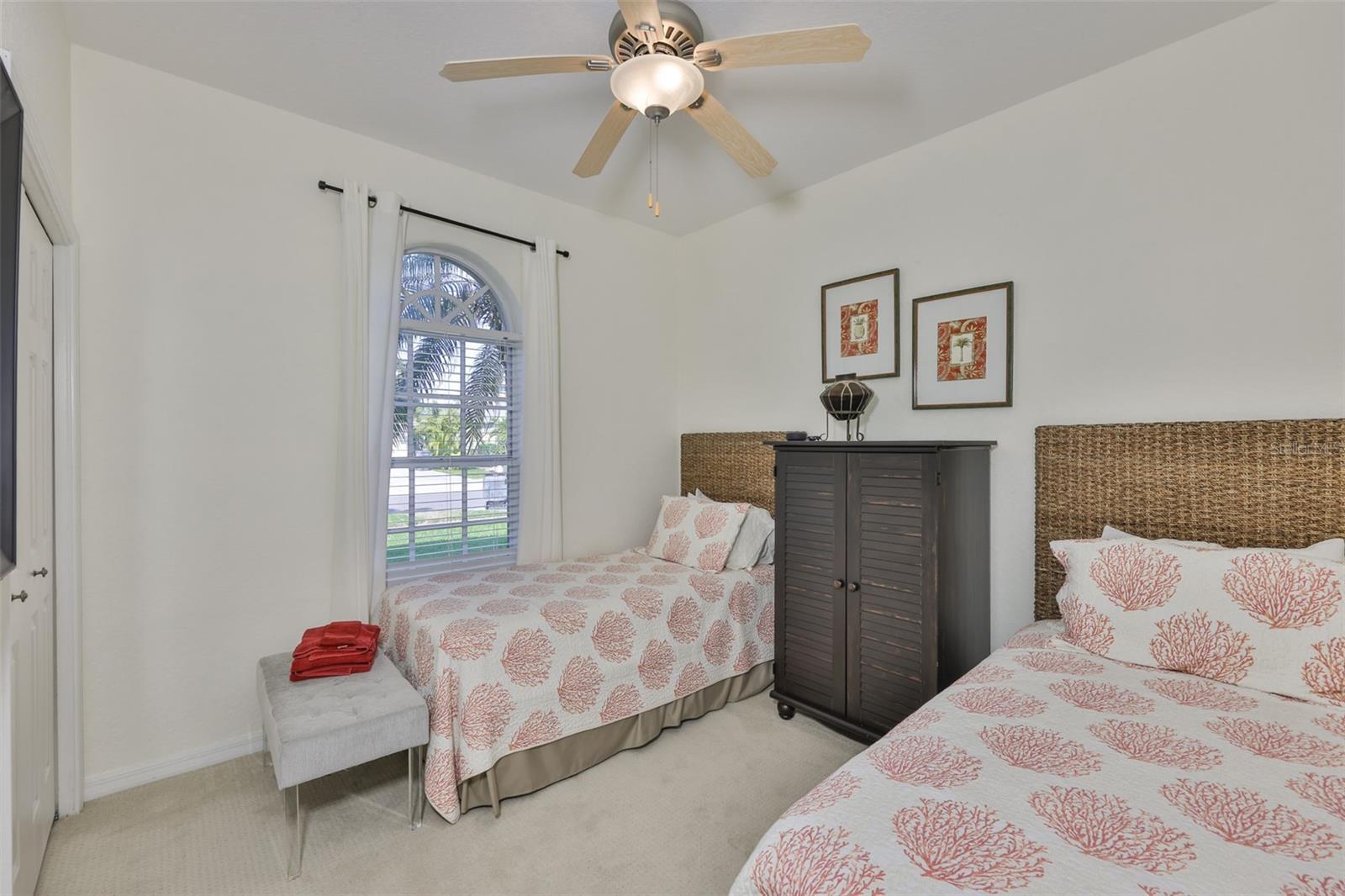 PARKWAY CENTER SINGLE FAMILY P - Residential