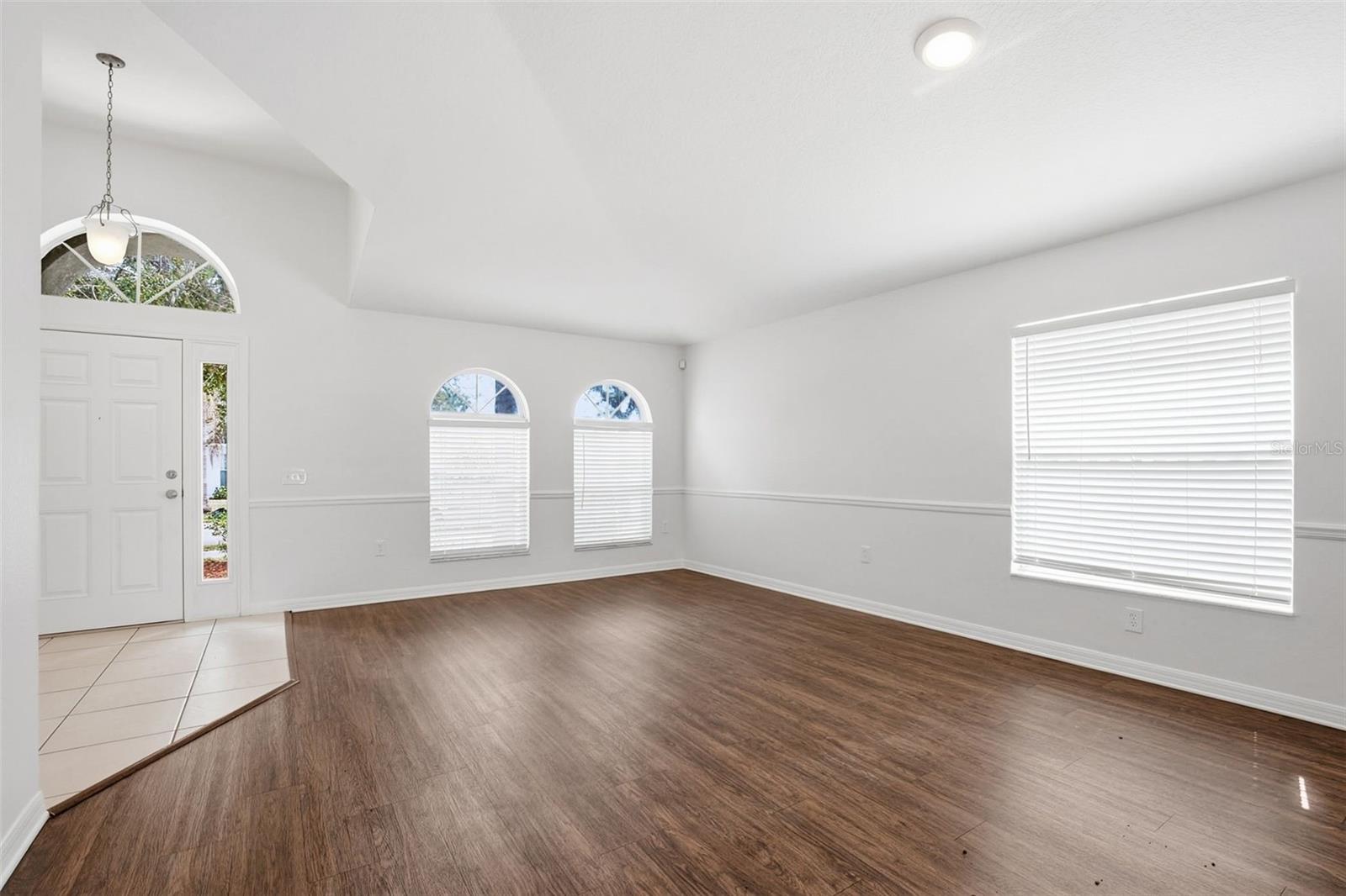 WELLINGTON NORTH AT BAY PARK - Residential