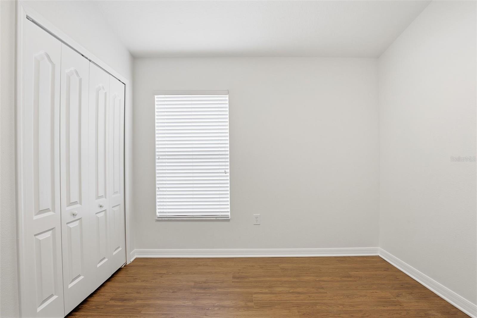 WELLINGTON NORTH AT BAY PARK - Residential