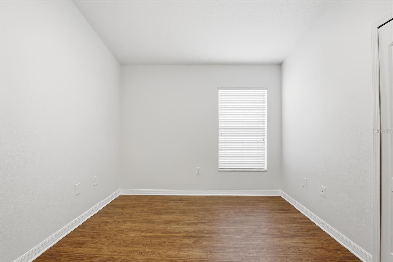 WELLINGTON NORTH AT BAY PARK - Residential