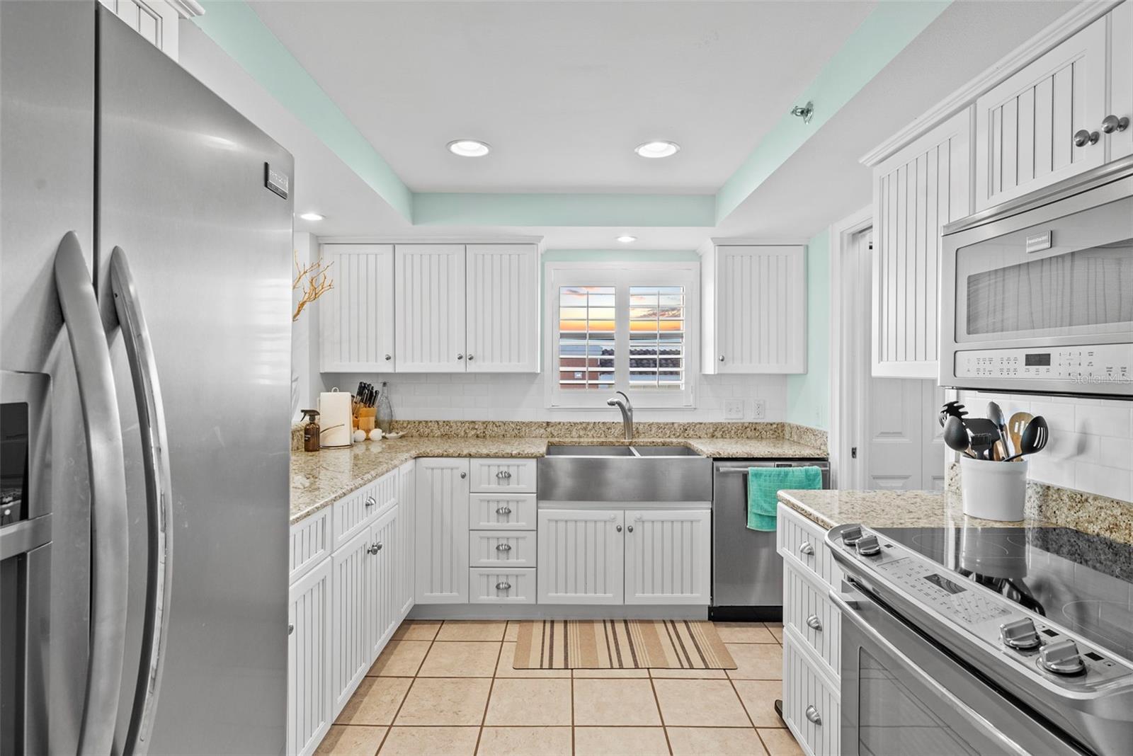 MADEIRA SANDS CONDO - Residential