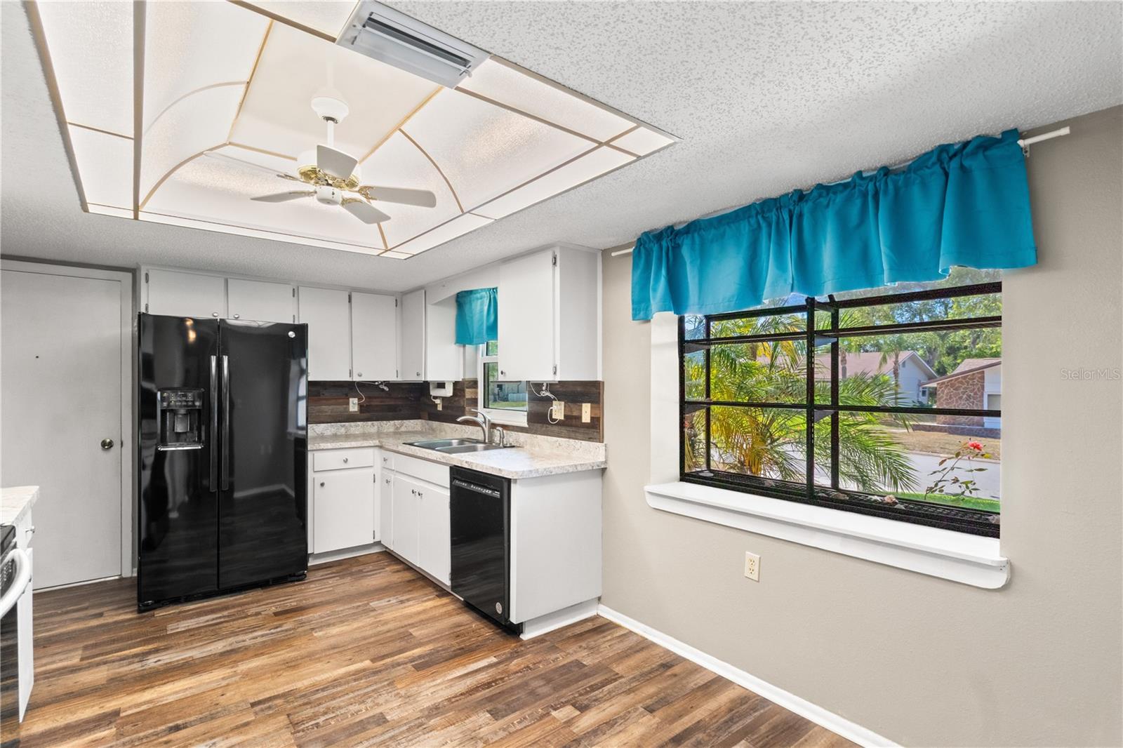 SAN CLEMENTE VILLAGE - Residential