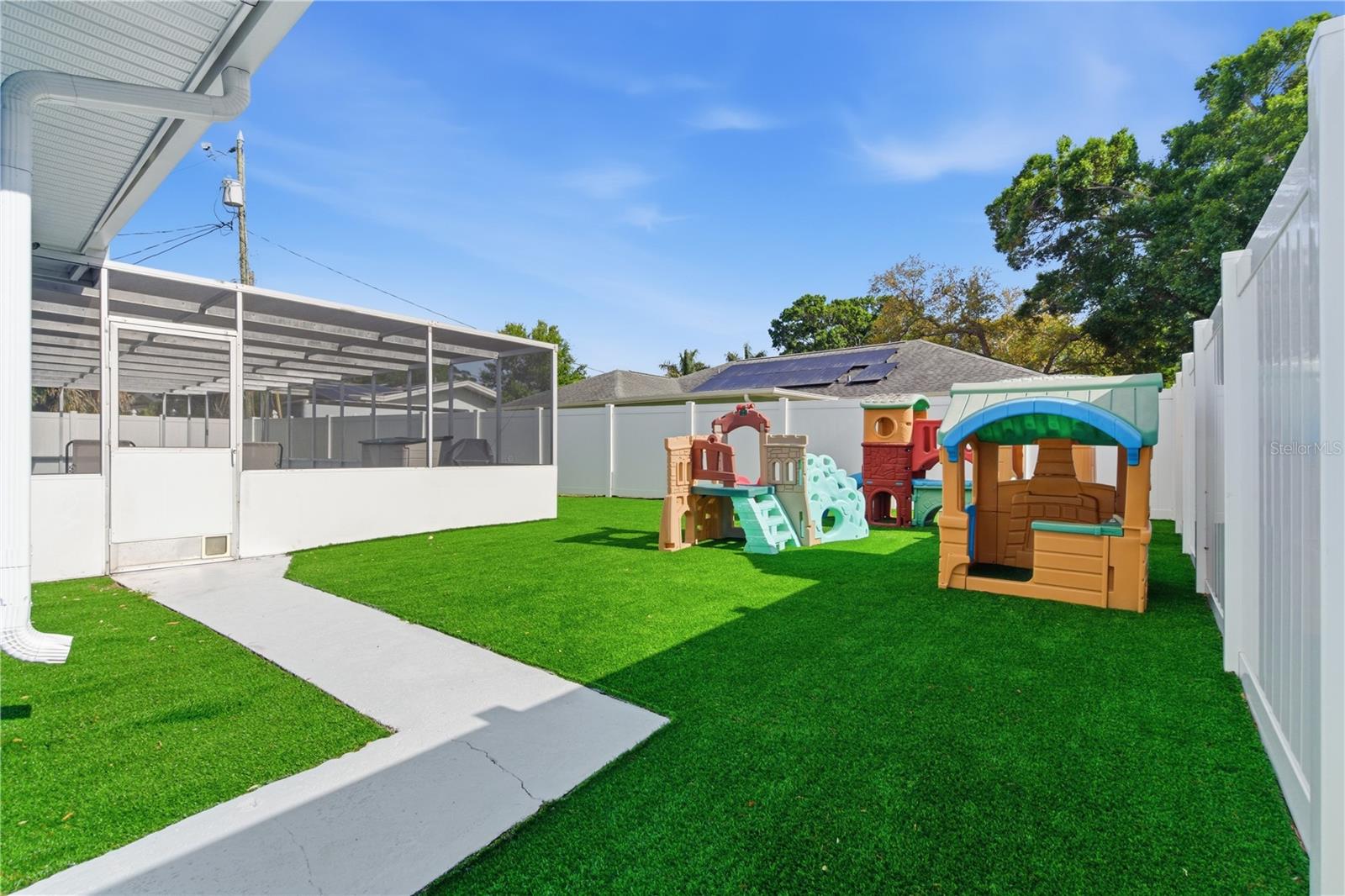 BROOKHILL - Residential