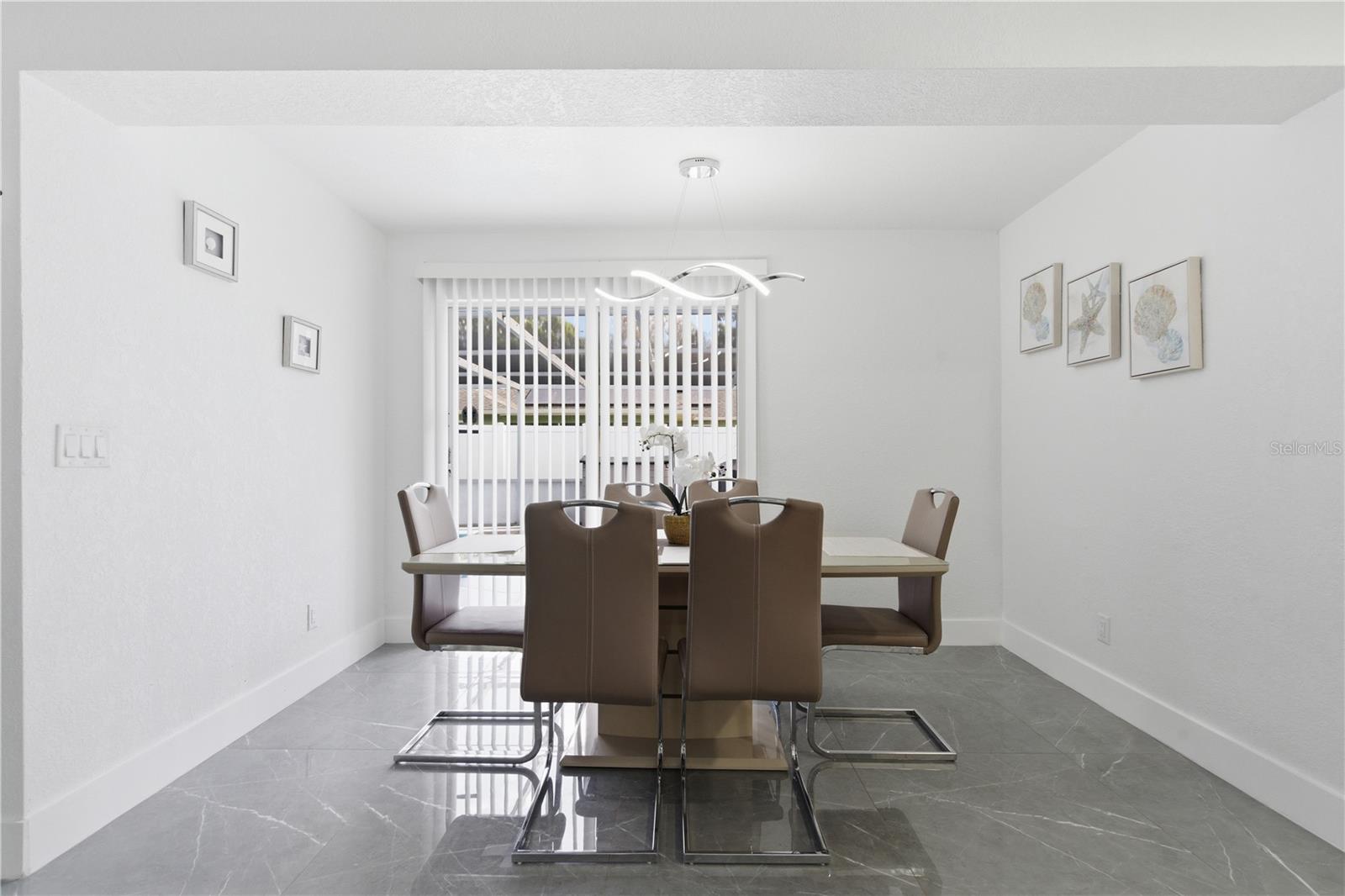 BROOKHILL - Residential