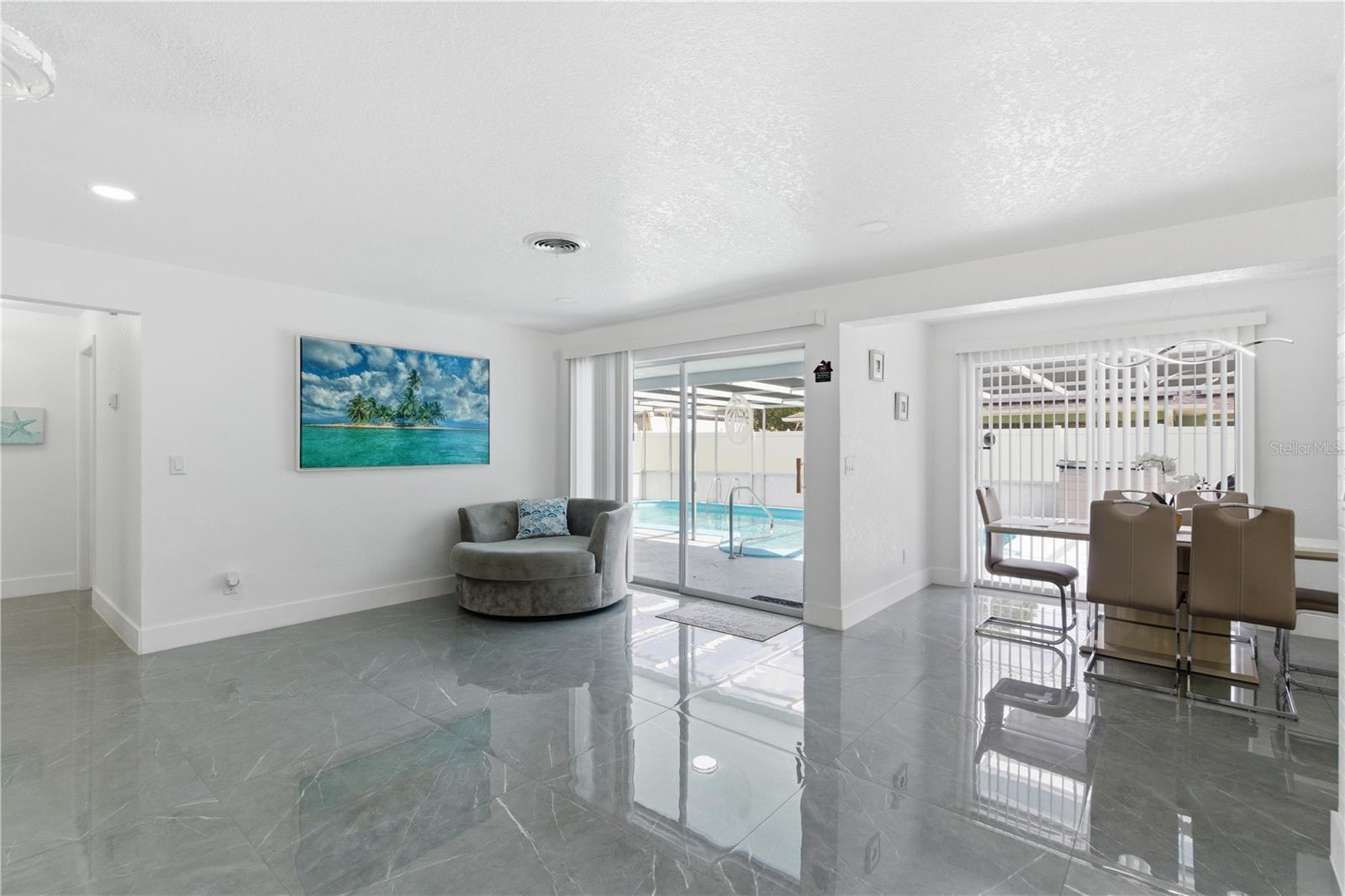 BROOKHILL - Residential