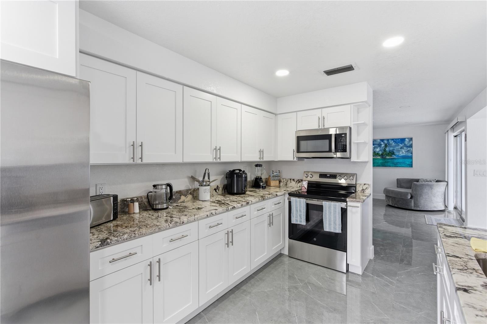 BROOKHILL - Residential