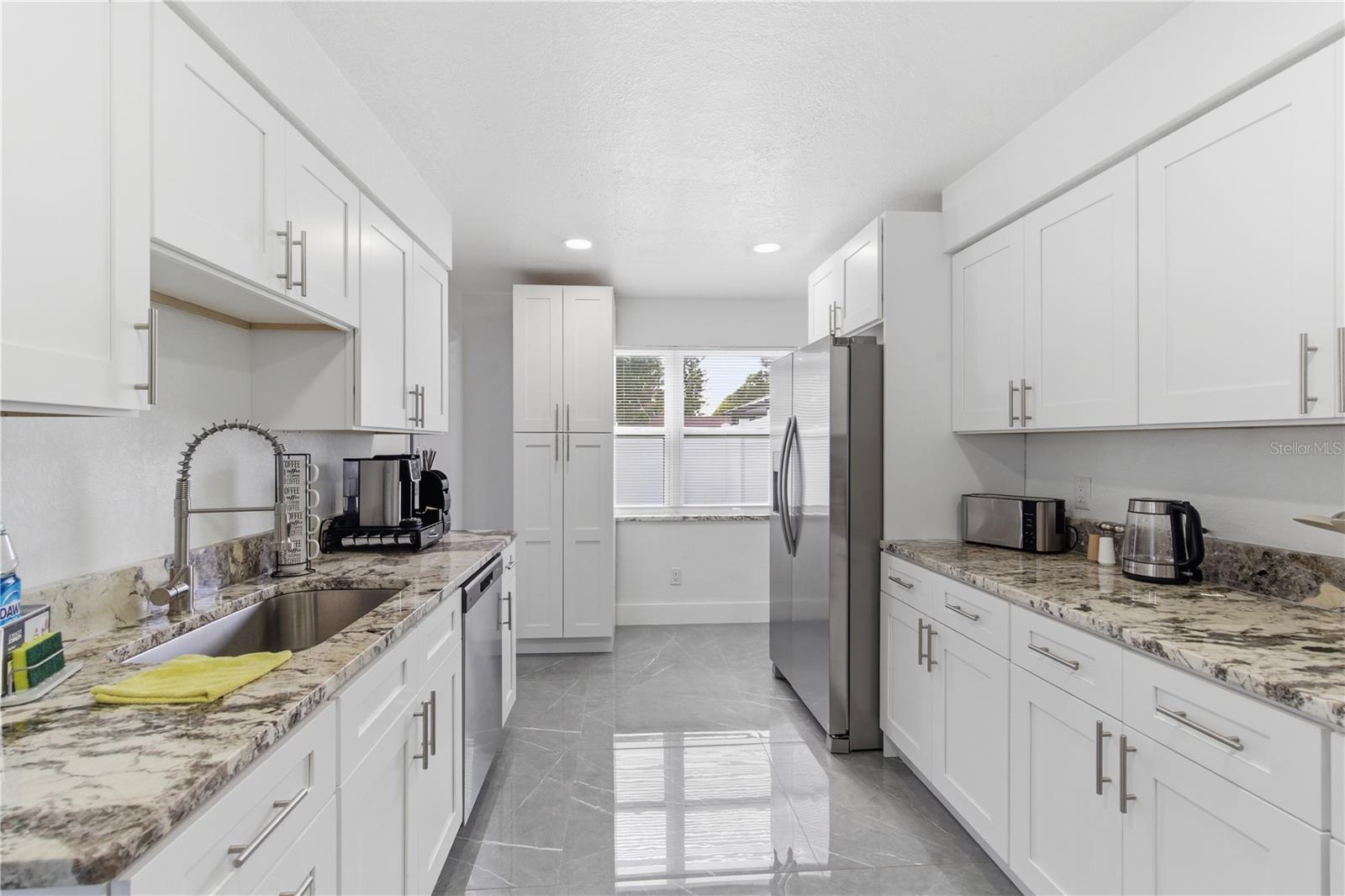 BROOKHILL - Residential