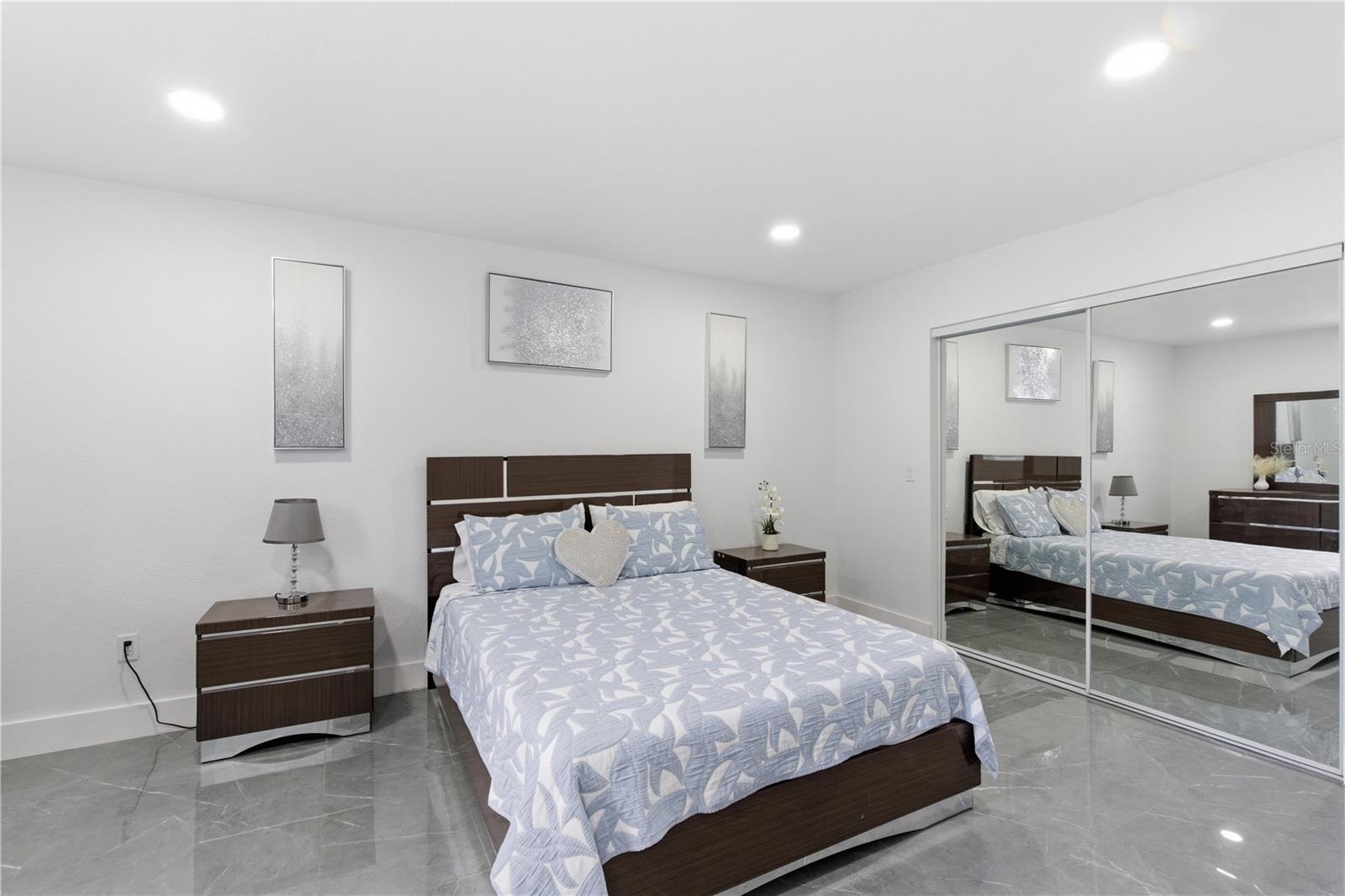 BROOKHILL - Residential