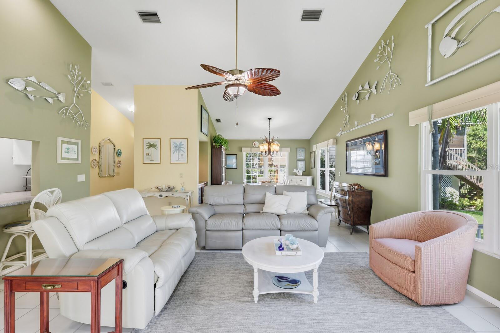 HERITAGE BAY - Residential