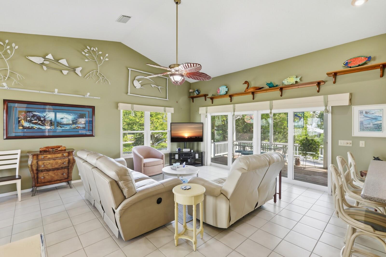 HERITAGE BAY - Residential