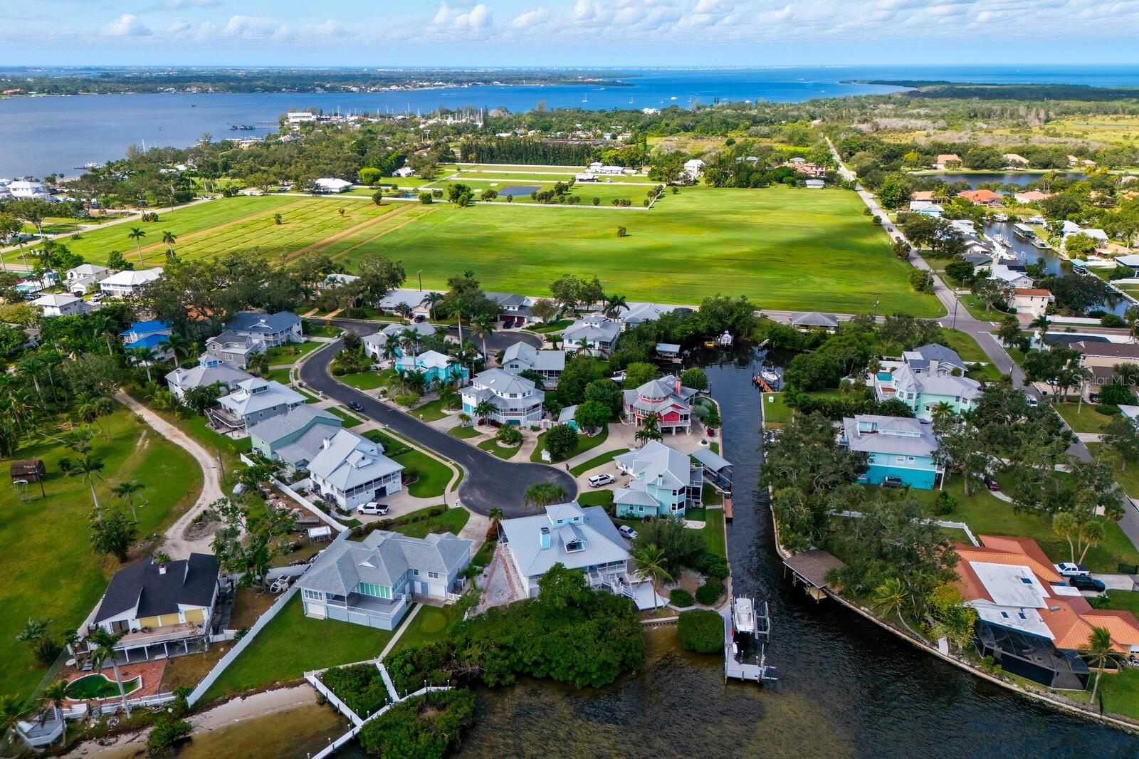 HERITAGE BAY - Residential