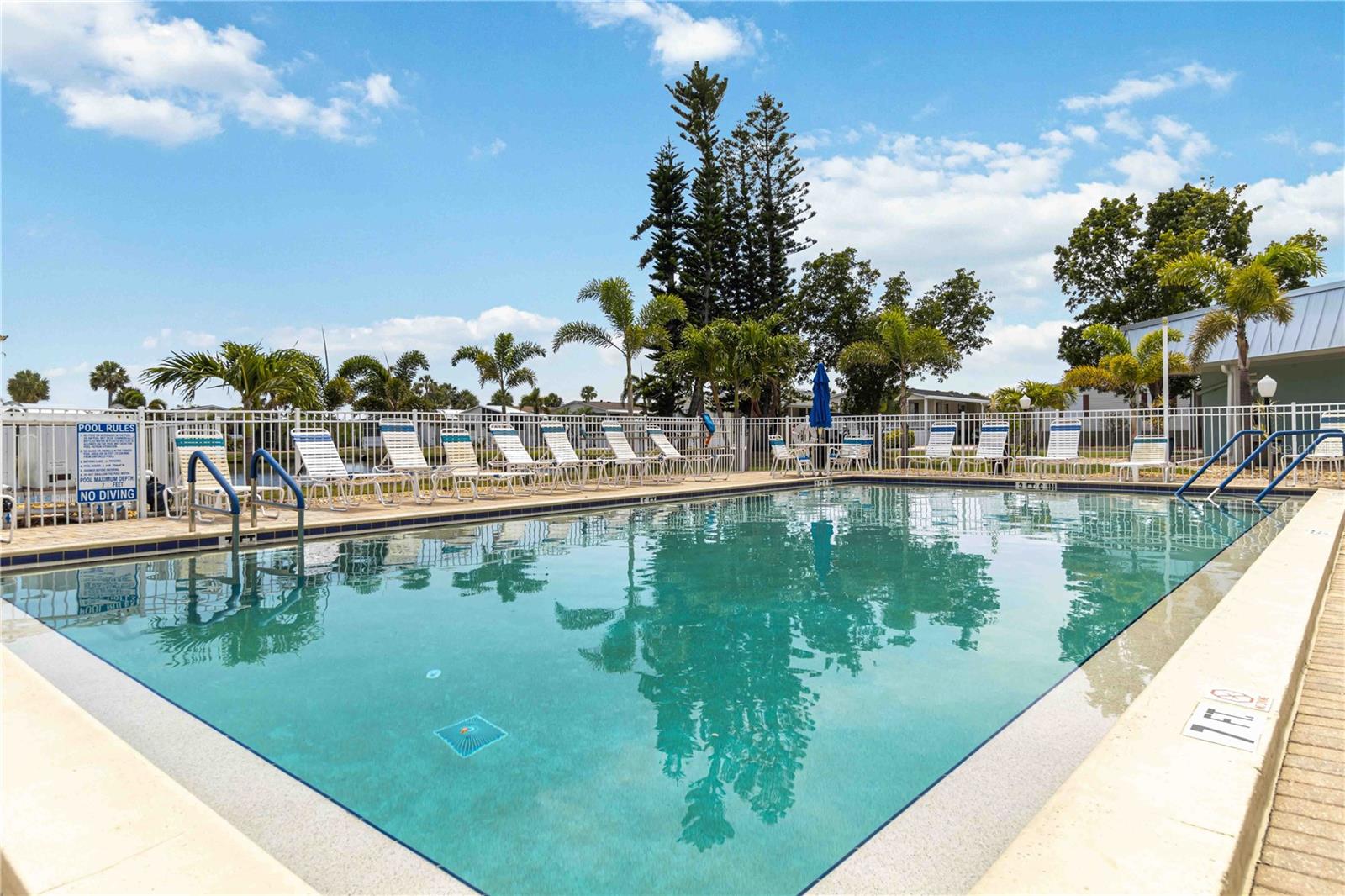 EAGLE POINT MHP - Residential