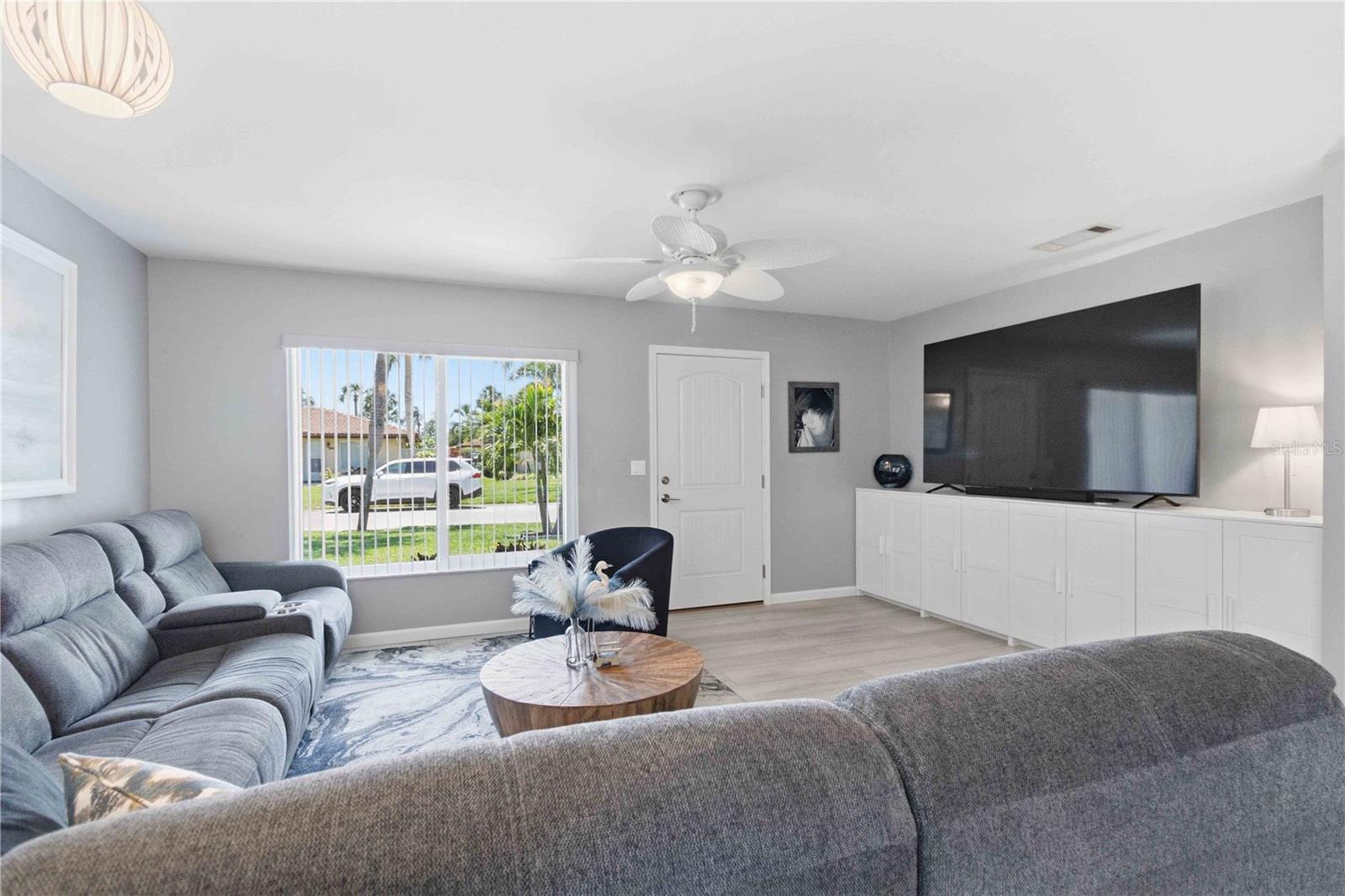 CAMBRIDGE VILLAGE - Residential