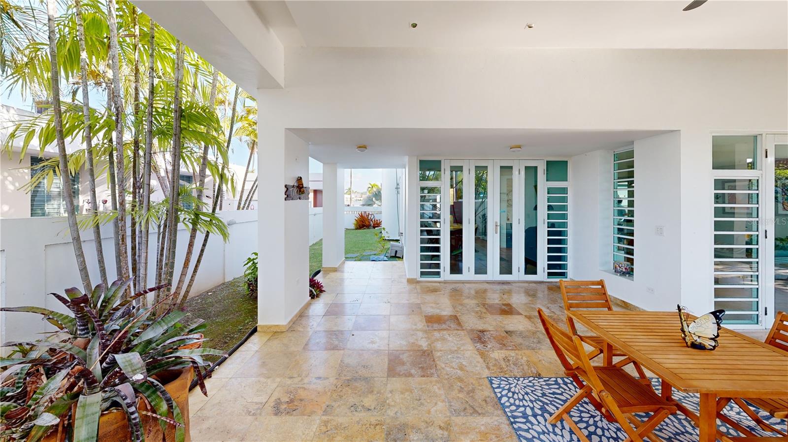 PASEO REAL - Residential