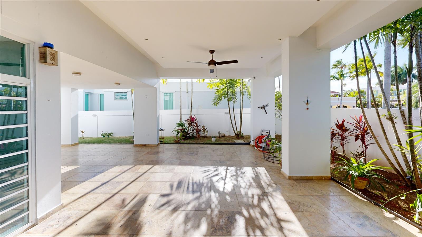 PASEO REAL - Residential