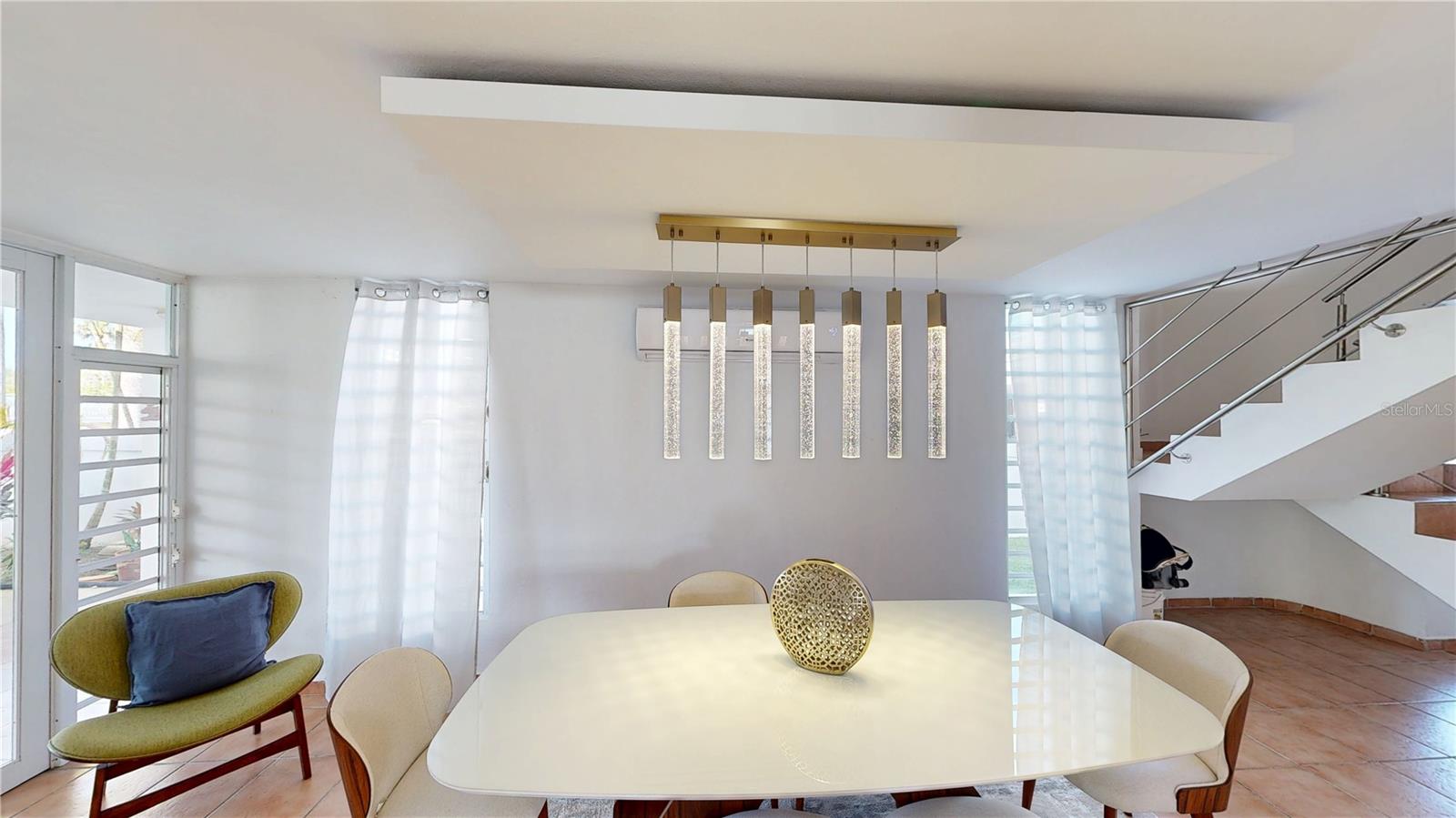 PASEO REAL - Residential