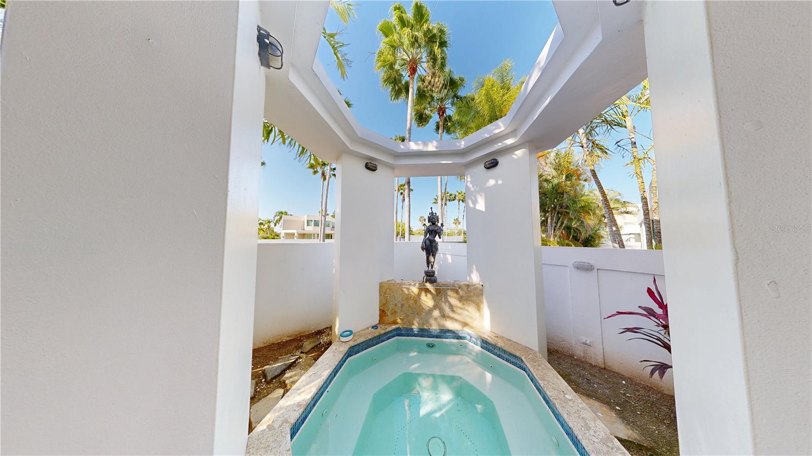 PASEO REAL - Residential