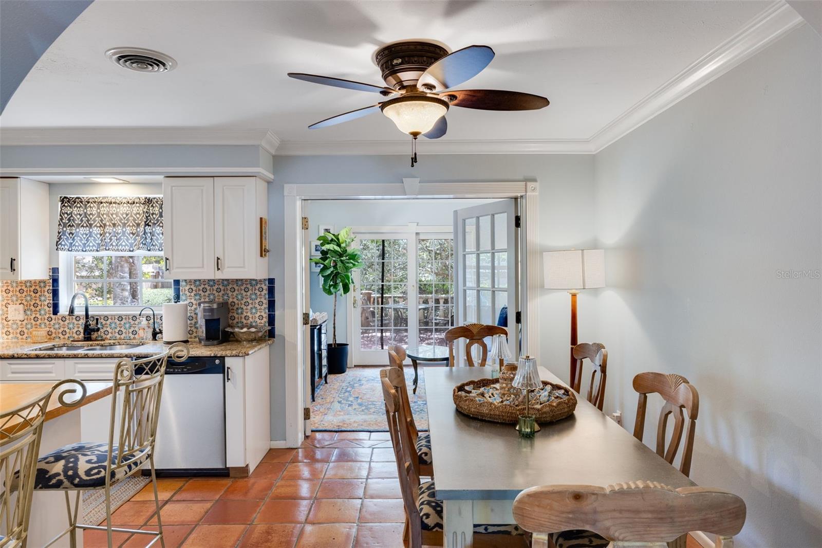 VENEZIA PARK SEC OF VENICE - Residential