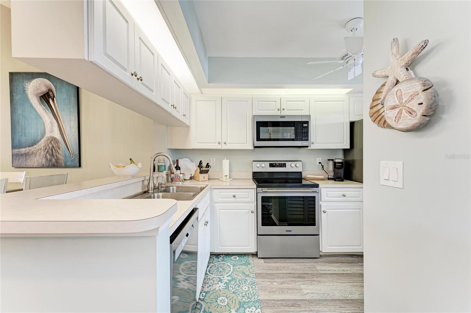 FARMINGTON VISTAS - Residential