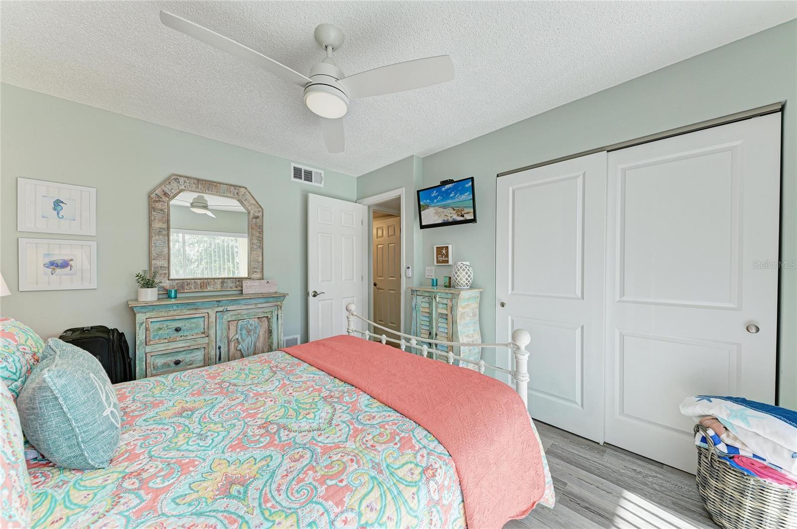 FARMINGTON VISTAS - Residential