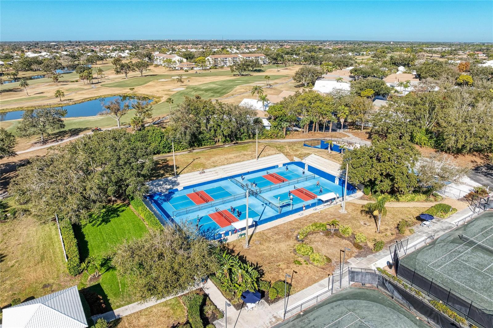 FARMINGTON VISTAS - Residential