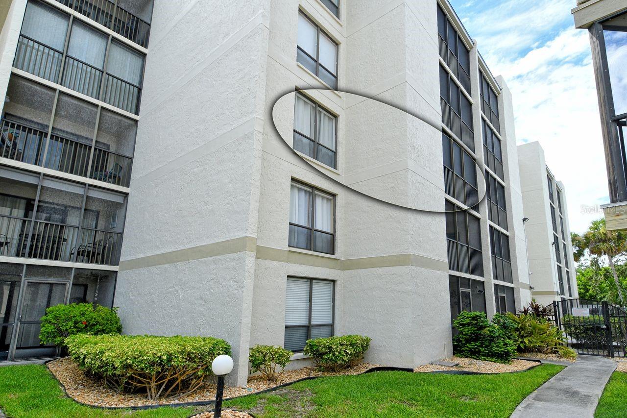 6157 MIDNIGHT PASS ROAD E63